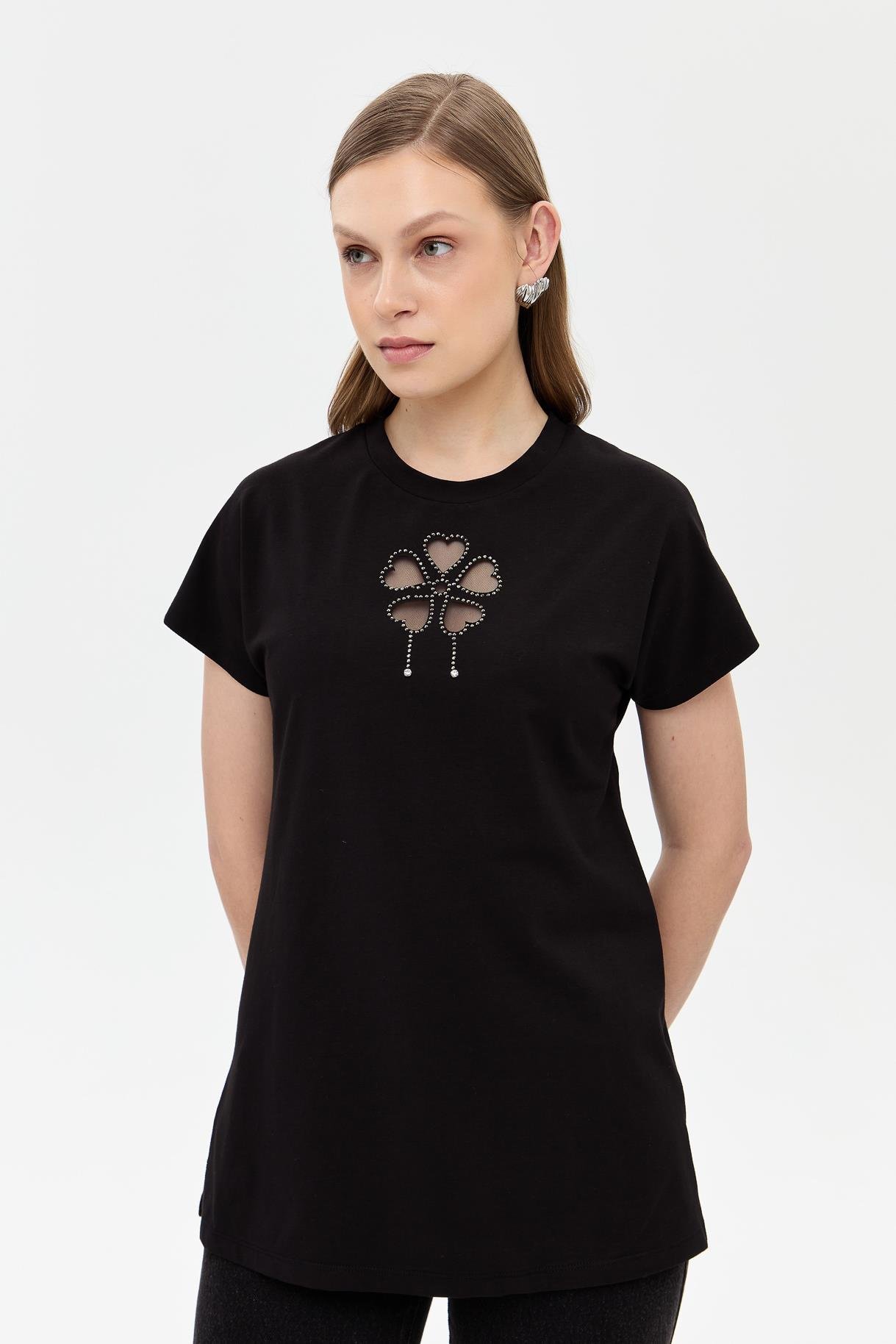 Çiçek Desen Kısa Kol Tişört - SİYAH