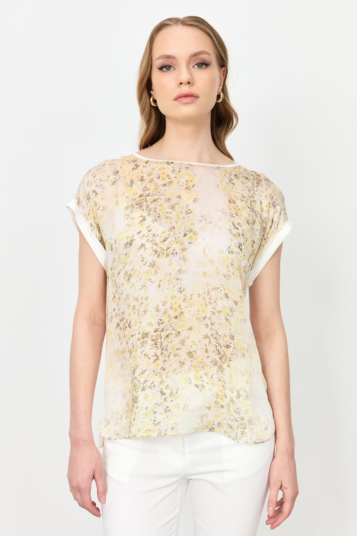 Çiçek Desen Şifon Bluz-SARI