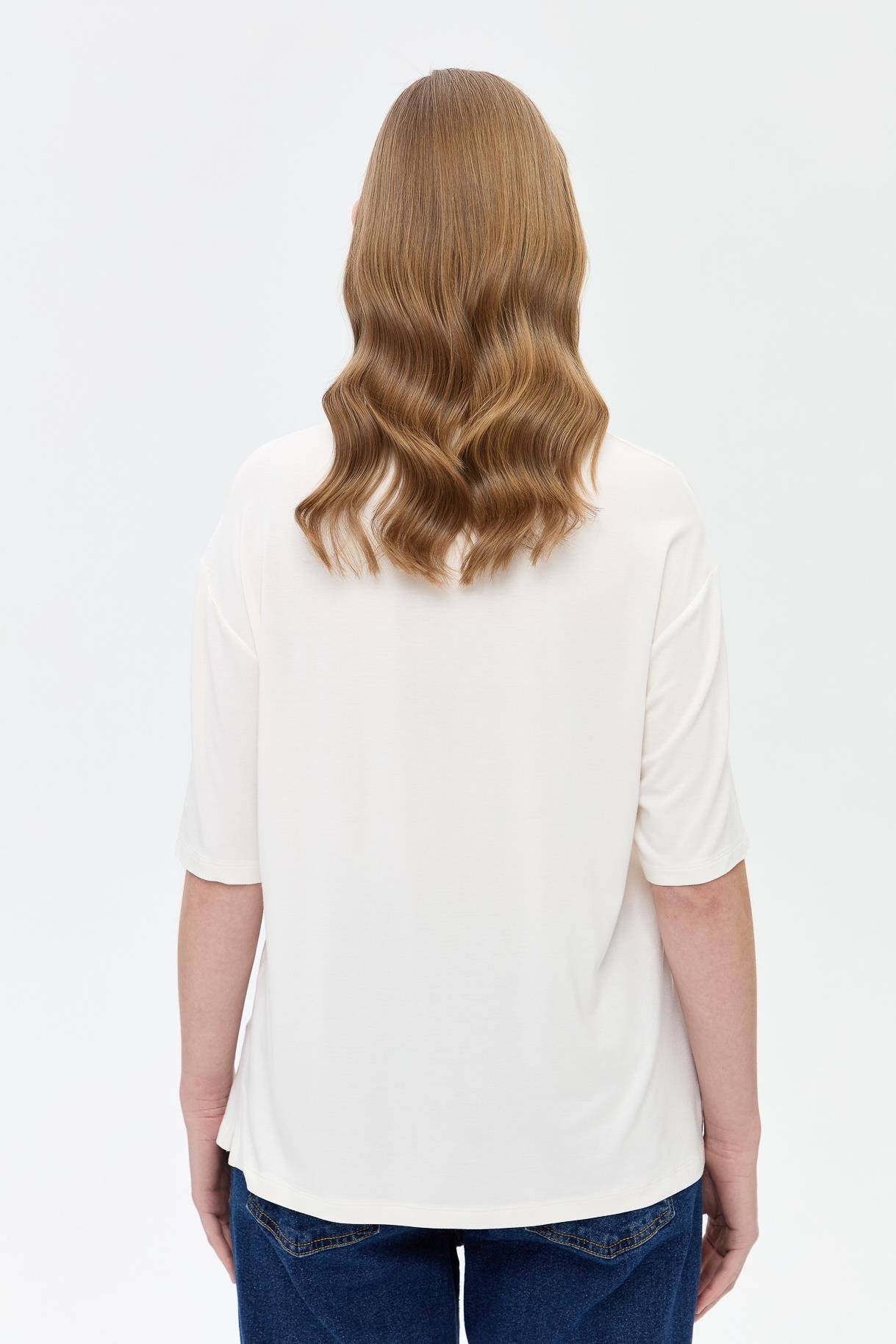 Çiçek İşlemeli Kısa Kollu Tişört - PEMBE