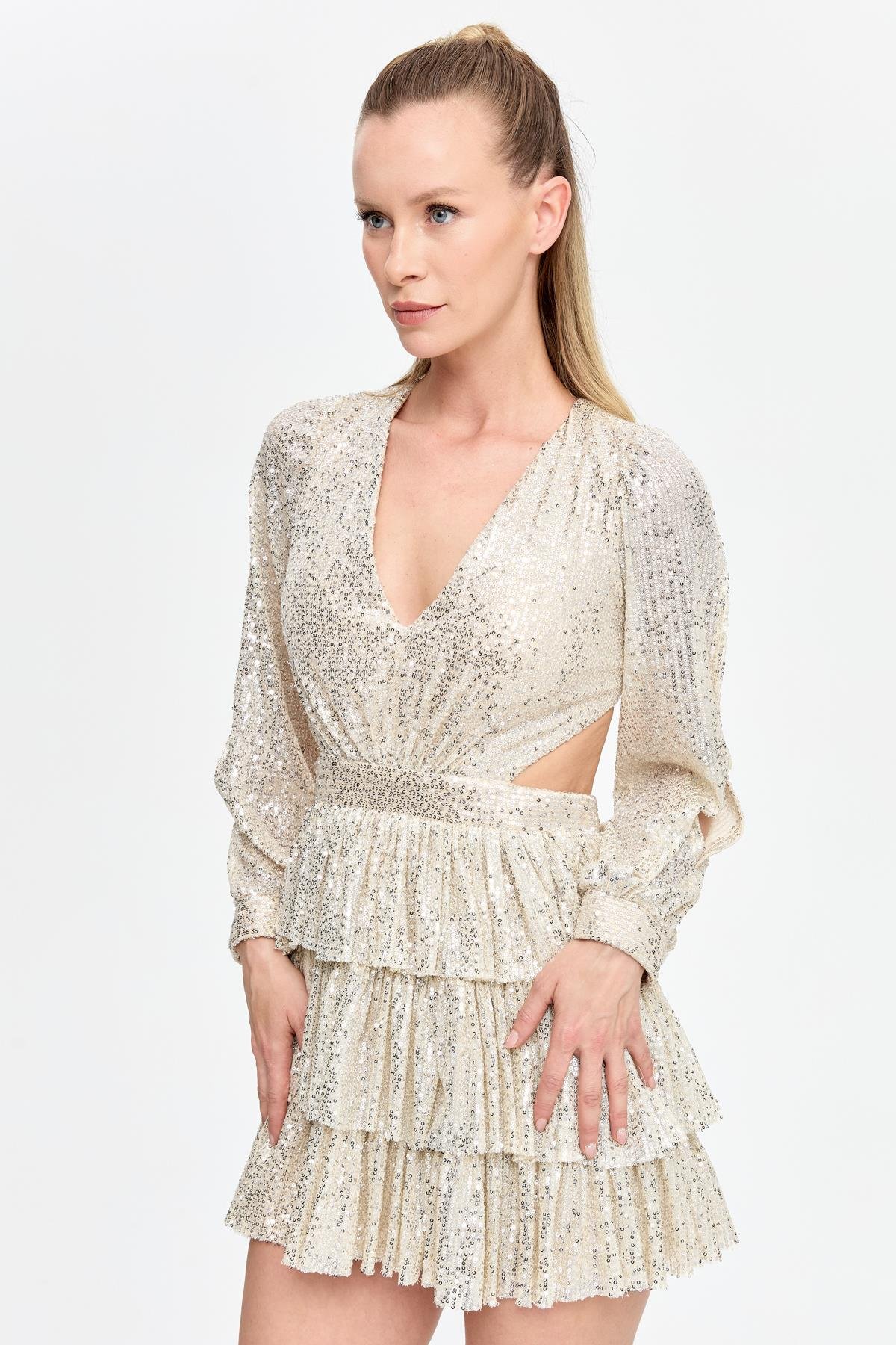 Cut Out ve Sırt Dekolteli Kısa Abiye - GOLD