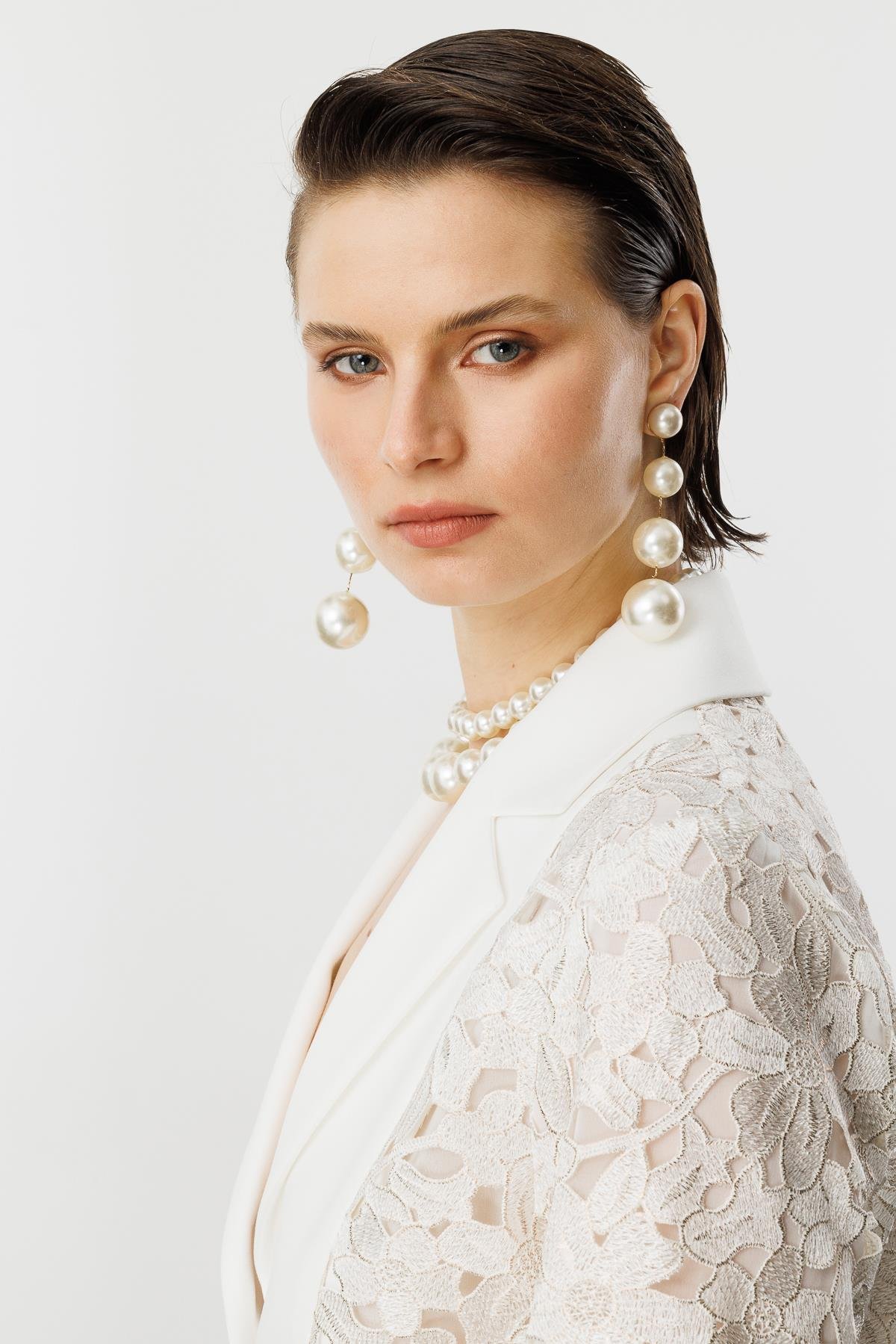 Dantel Detay Kısa Ceket-KEMIK