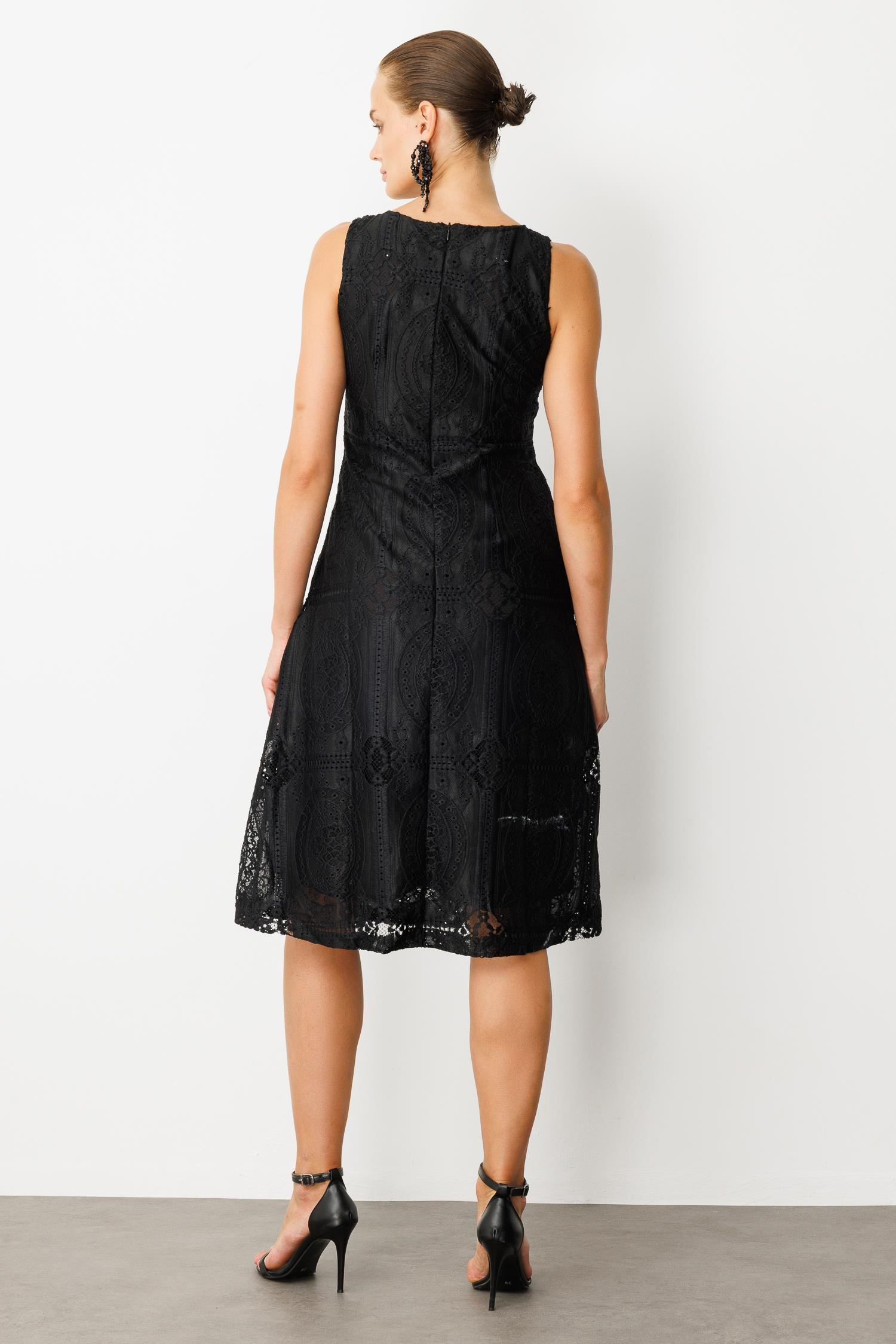 Dantel Görünümlü Uzun Elbise-SİYAH