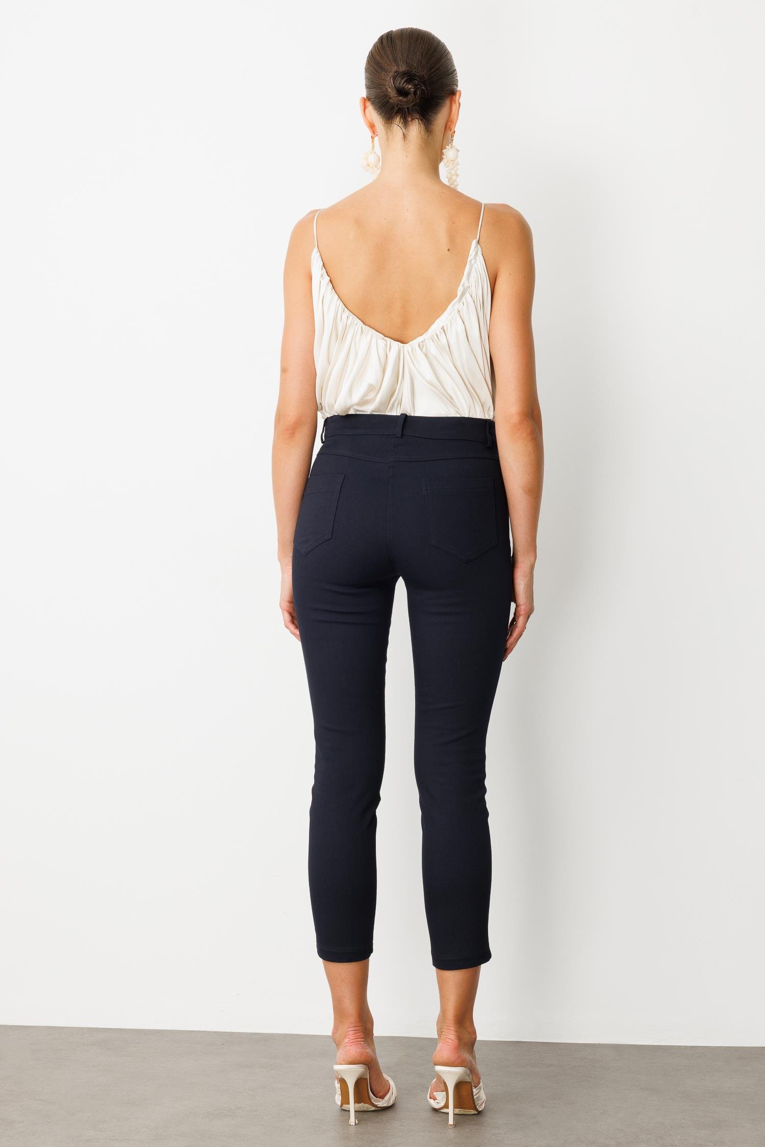 Dar Paça Pamuk Pantolon-LACI