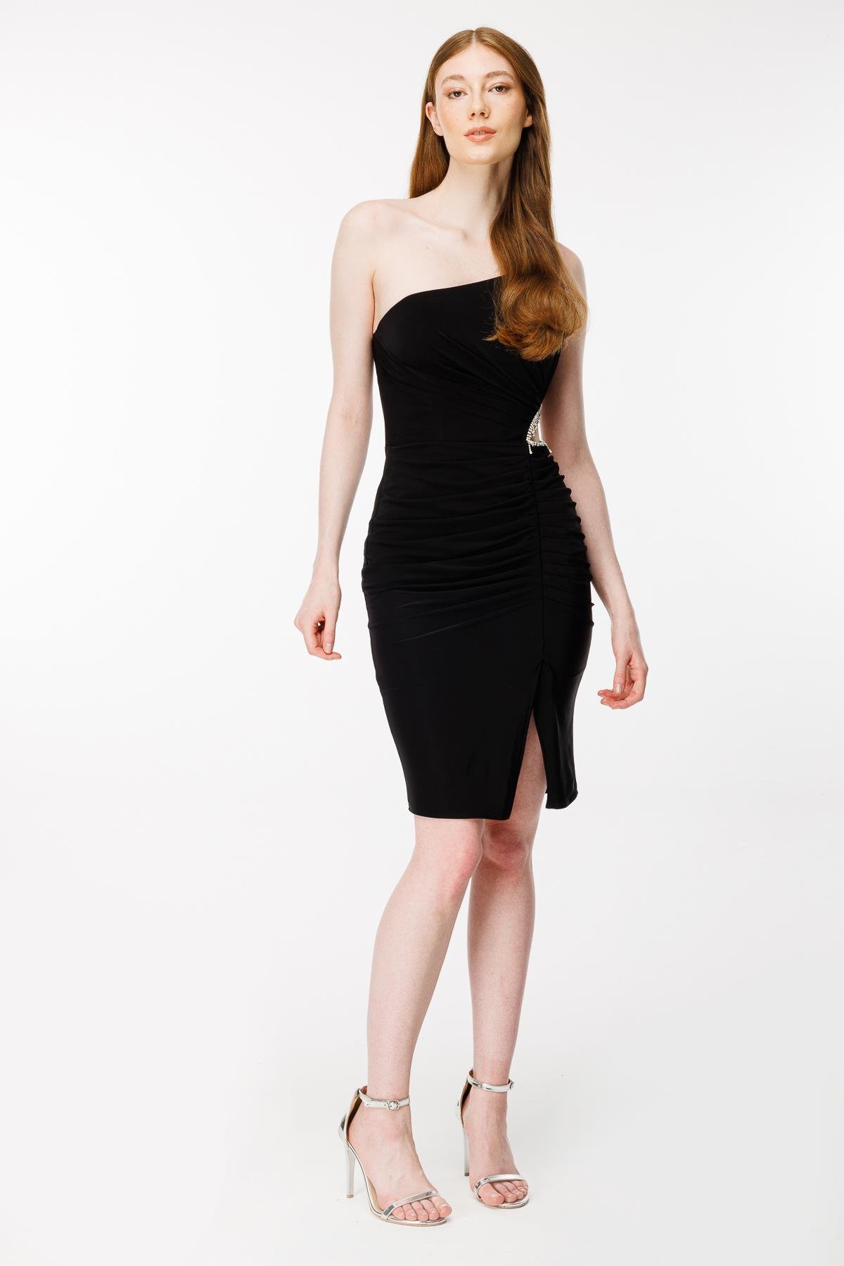 Drape Ve Cut Out Detaylı Abiye - SİYAH