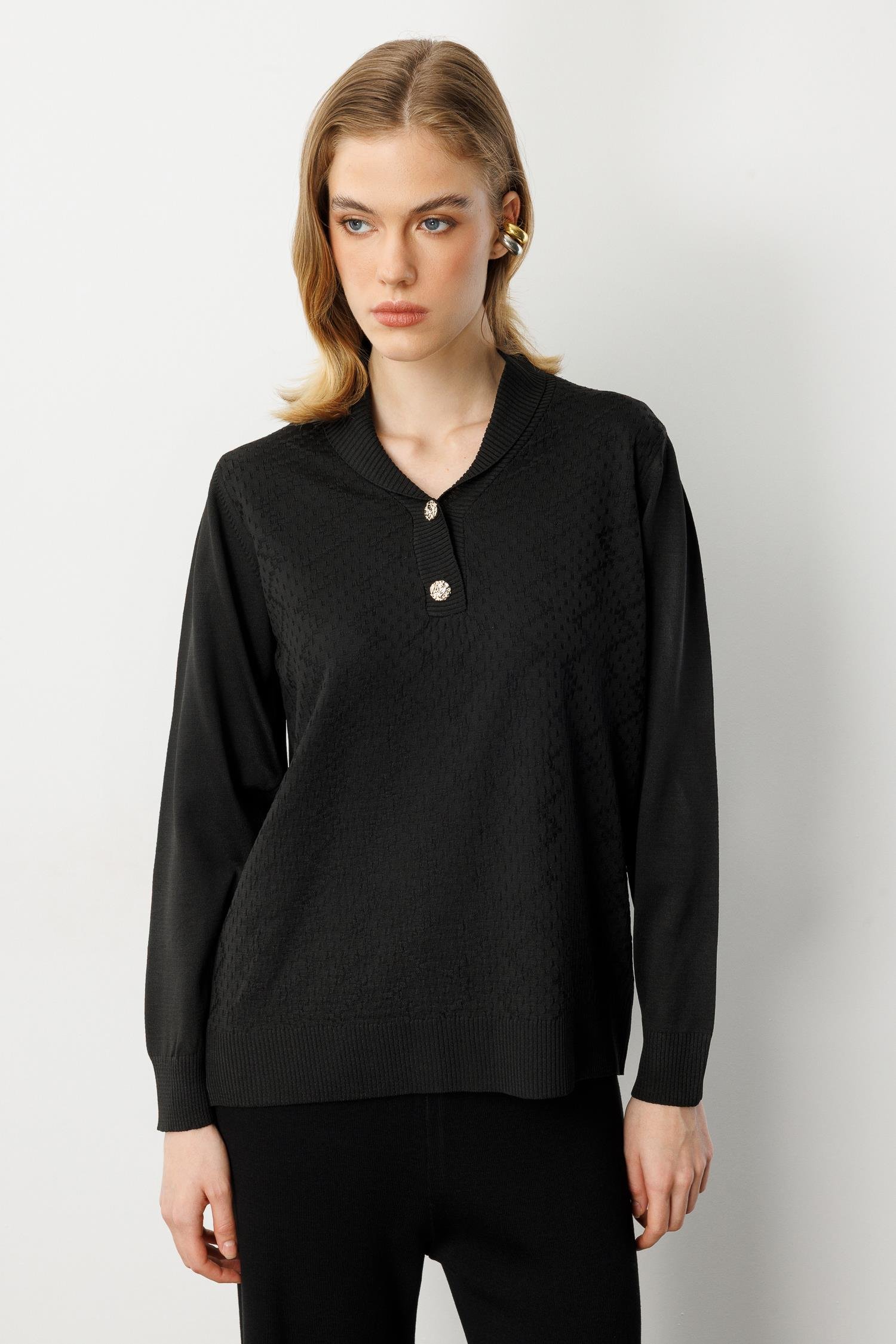 Düğme Detay Desenli Triko Kazak-SİYAH