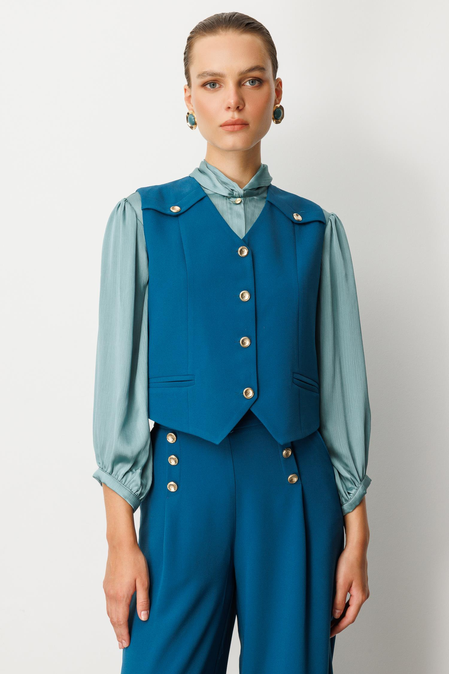 Düğme Detaylı Krep Kumaş Yelek-PETROL