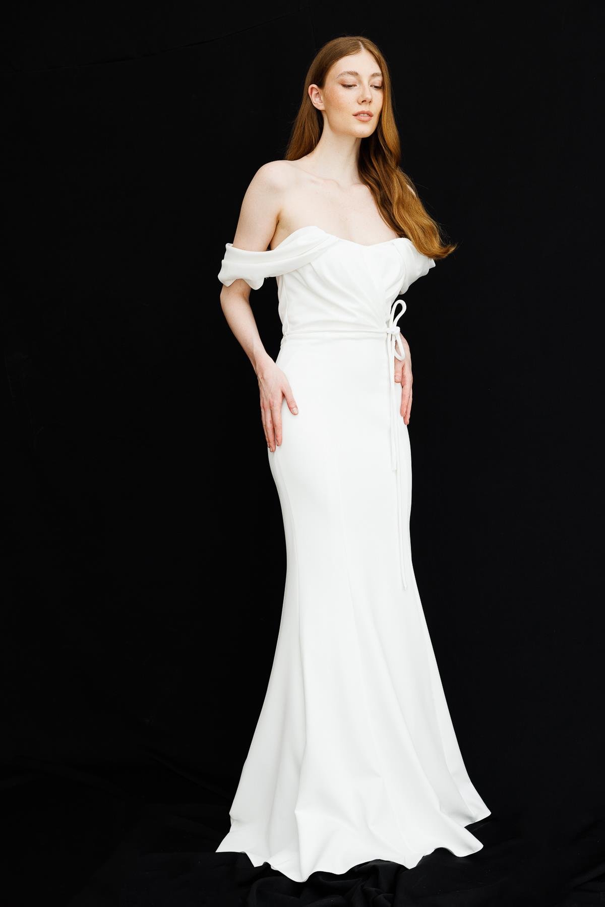 Düşük Kol Drape Detaylı Krep Abiye - EKRU