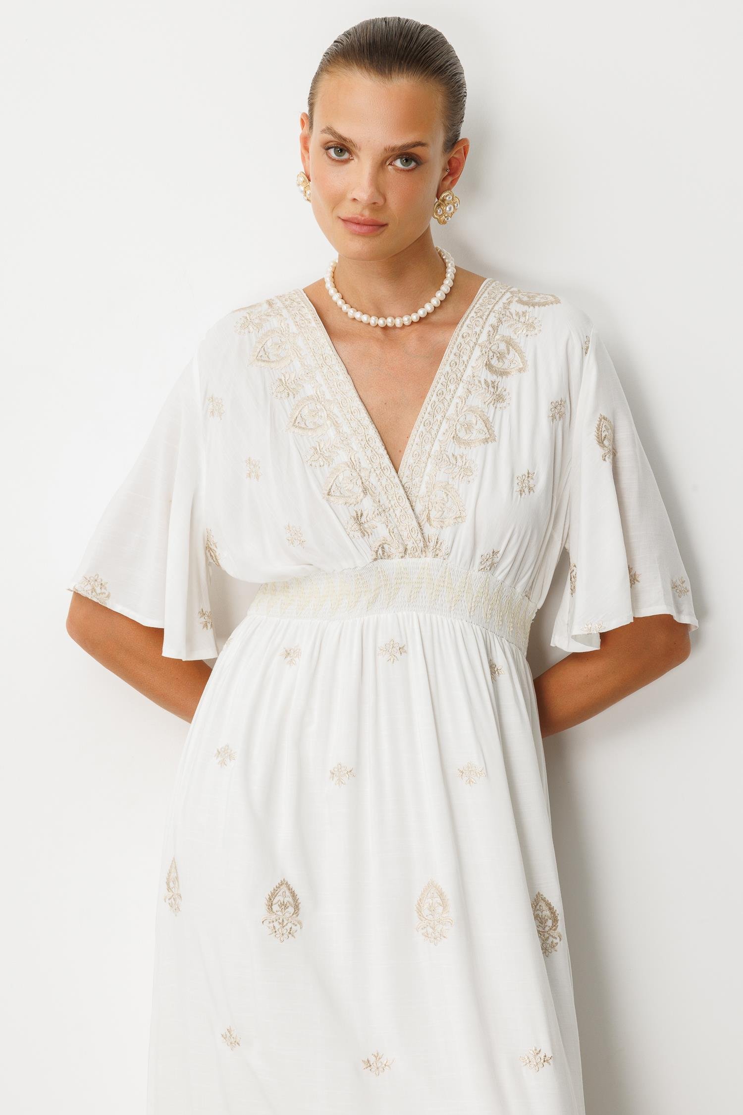 Etnik Desen İşlemeli Uzun Elbise-EKRU