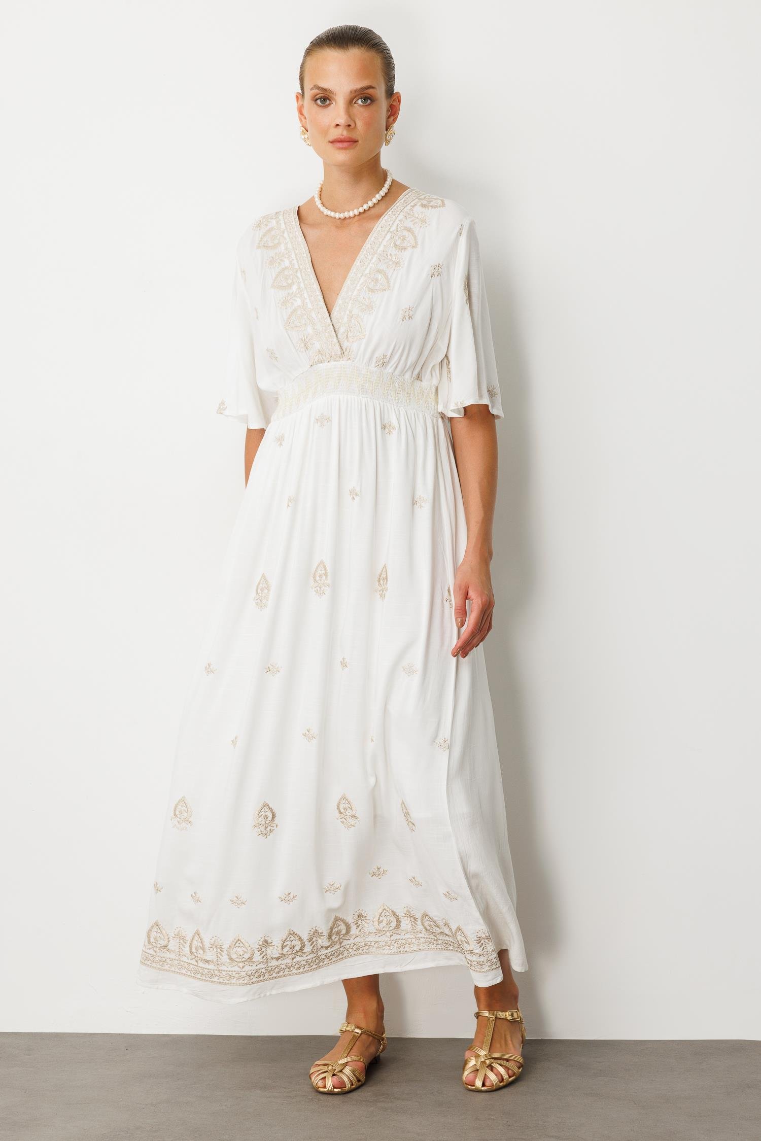 Etnik Desen İşlemeli Uzun Elbise-EKRU