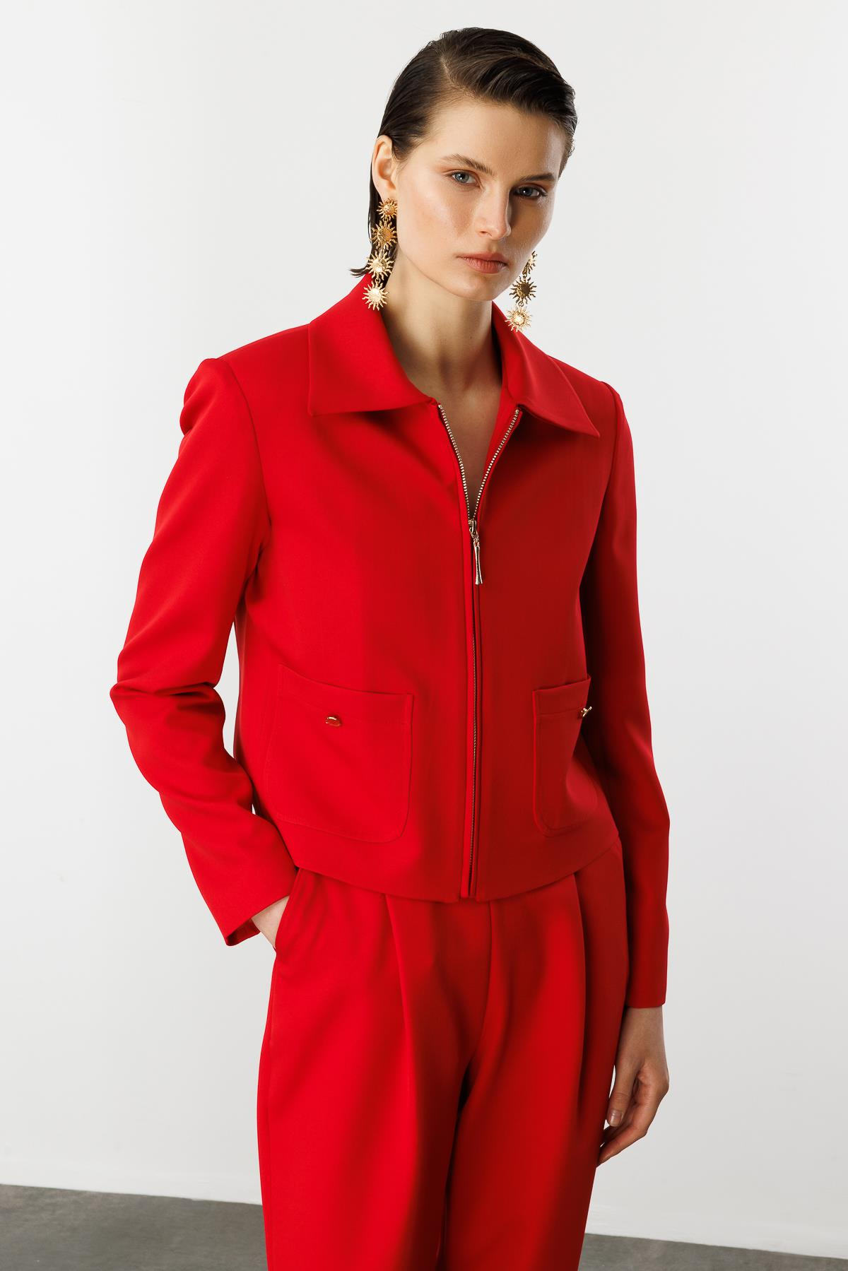 Fermuar Detaylı Kısa Ceket-KIRMIZI