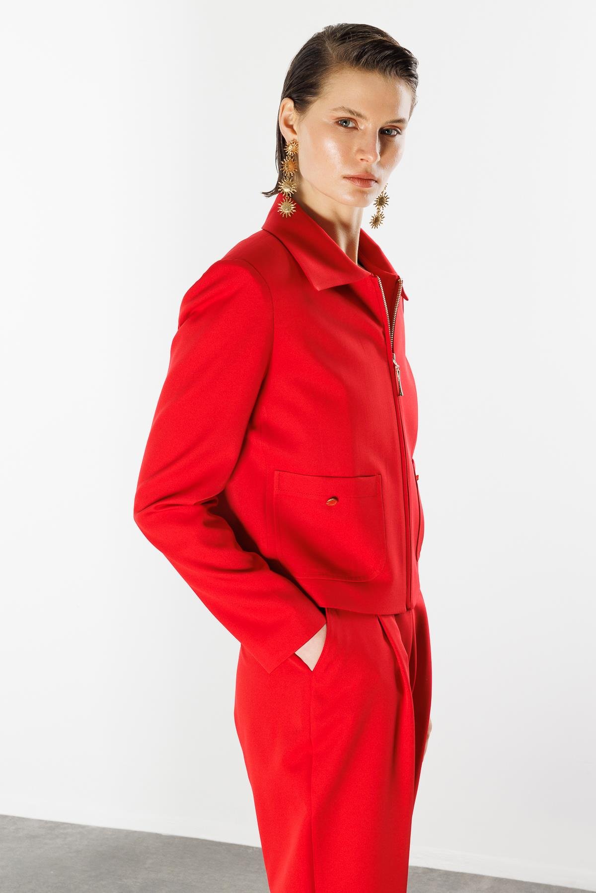 Fermuar Detaylı Kısa Ceket-KIRMIZI