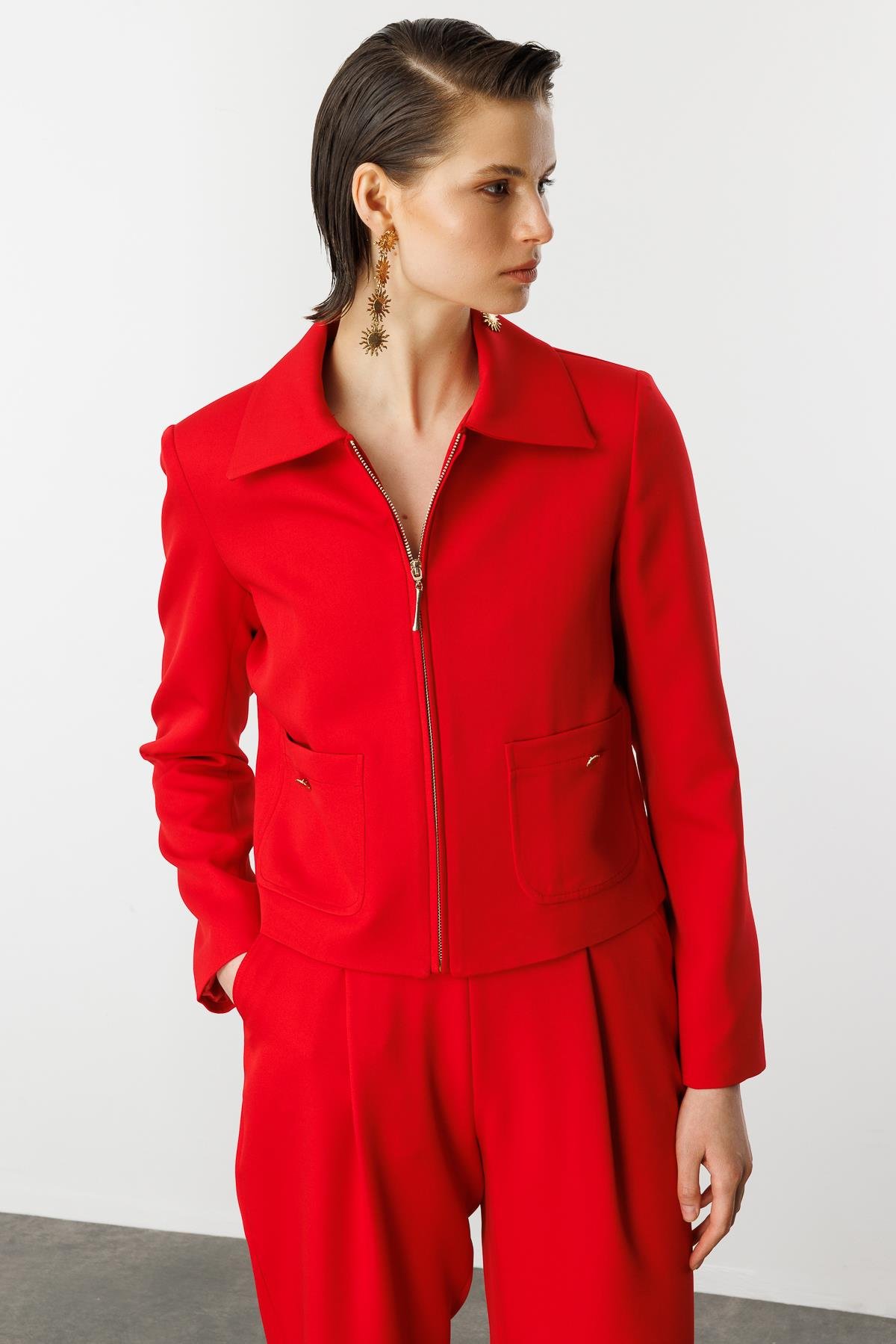 Fermuar Detaylı Kısa Ceket-KIRMIZI