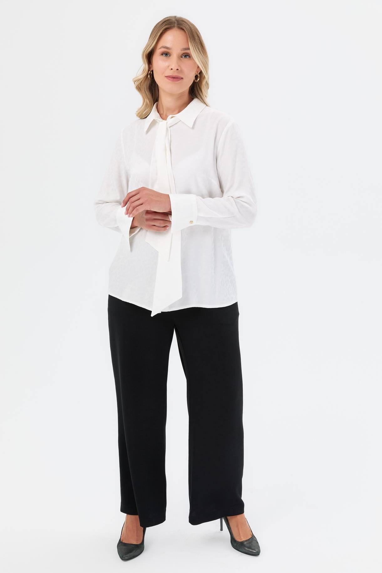 Fular Detaylı Büyük Beden Gömlek - KEMIK