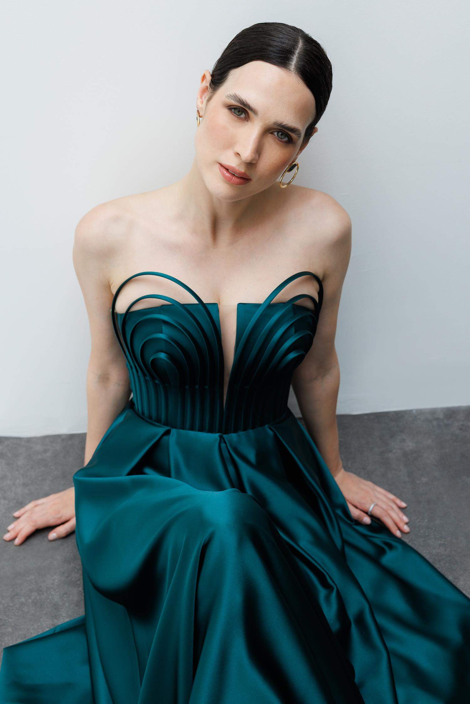 Göğüs Detaylı Abiye Elbise-ZÜMRÜT