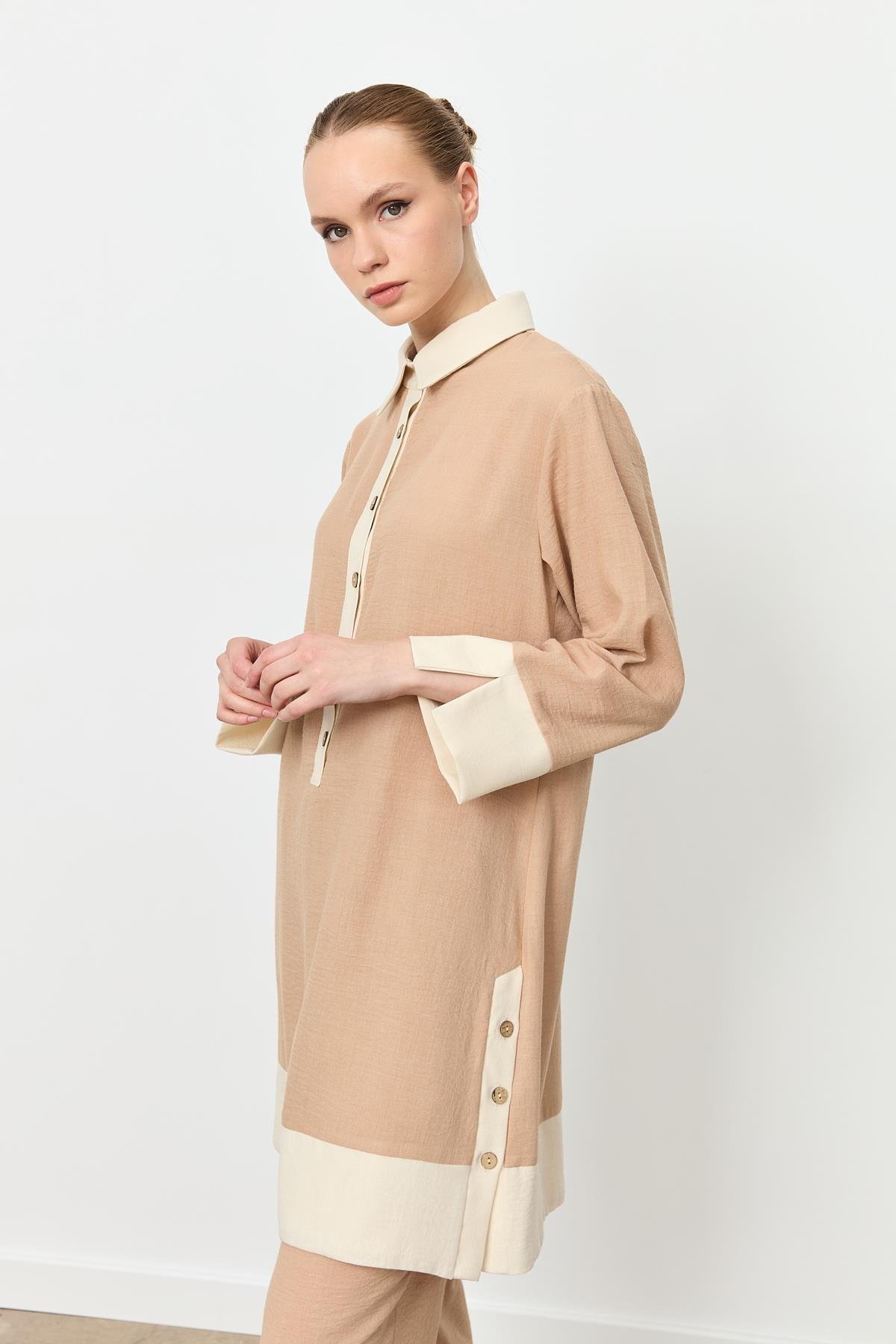 Gömlek Yaka Yarım Patlı Tunik-CAMEL