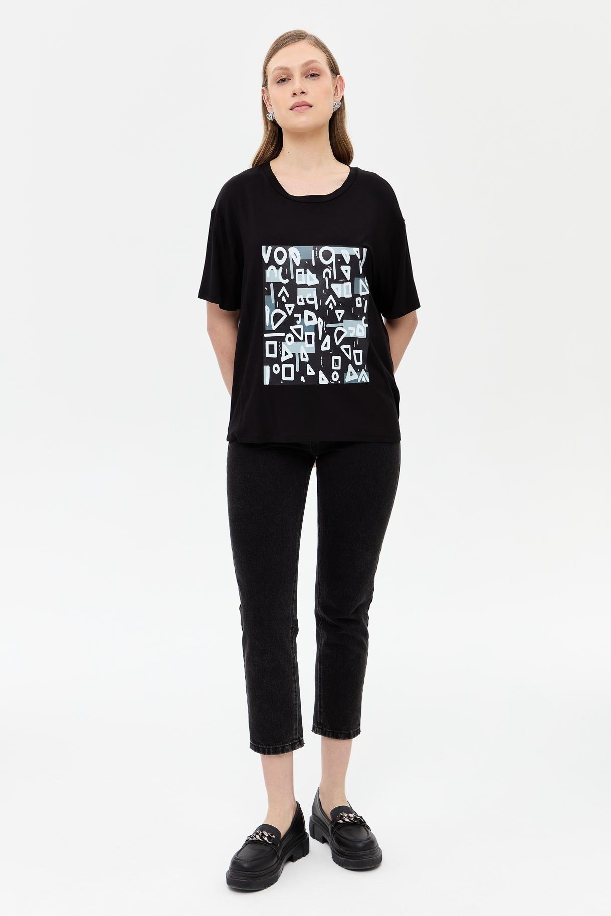 Harf Baskılı Kısa Kollu Tişört - SİYAH