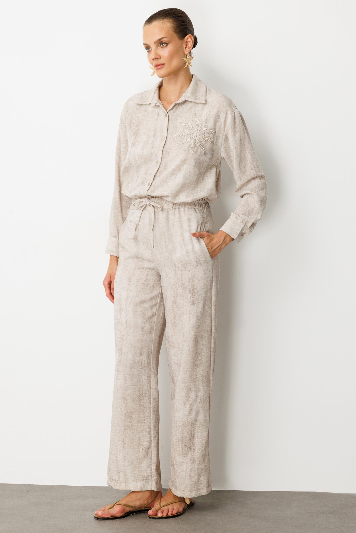 İşleme Detaylı Keten Görünüm Takım-VİZON