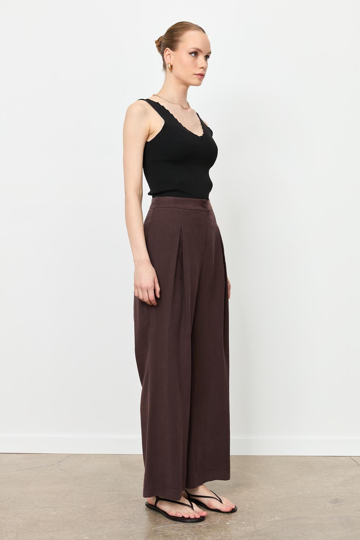 Kalın Pileli Bol Paça Pantolon-KAHVE