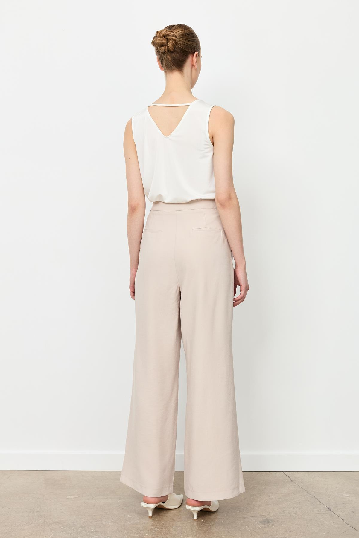 Kalın Pileli Bol Paça Pantolon-TAŞ