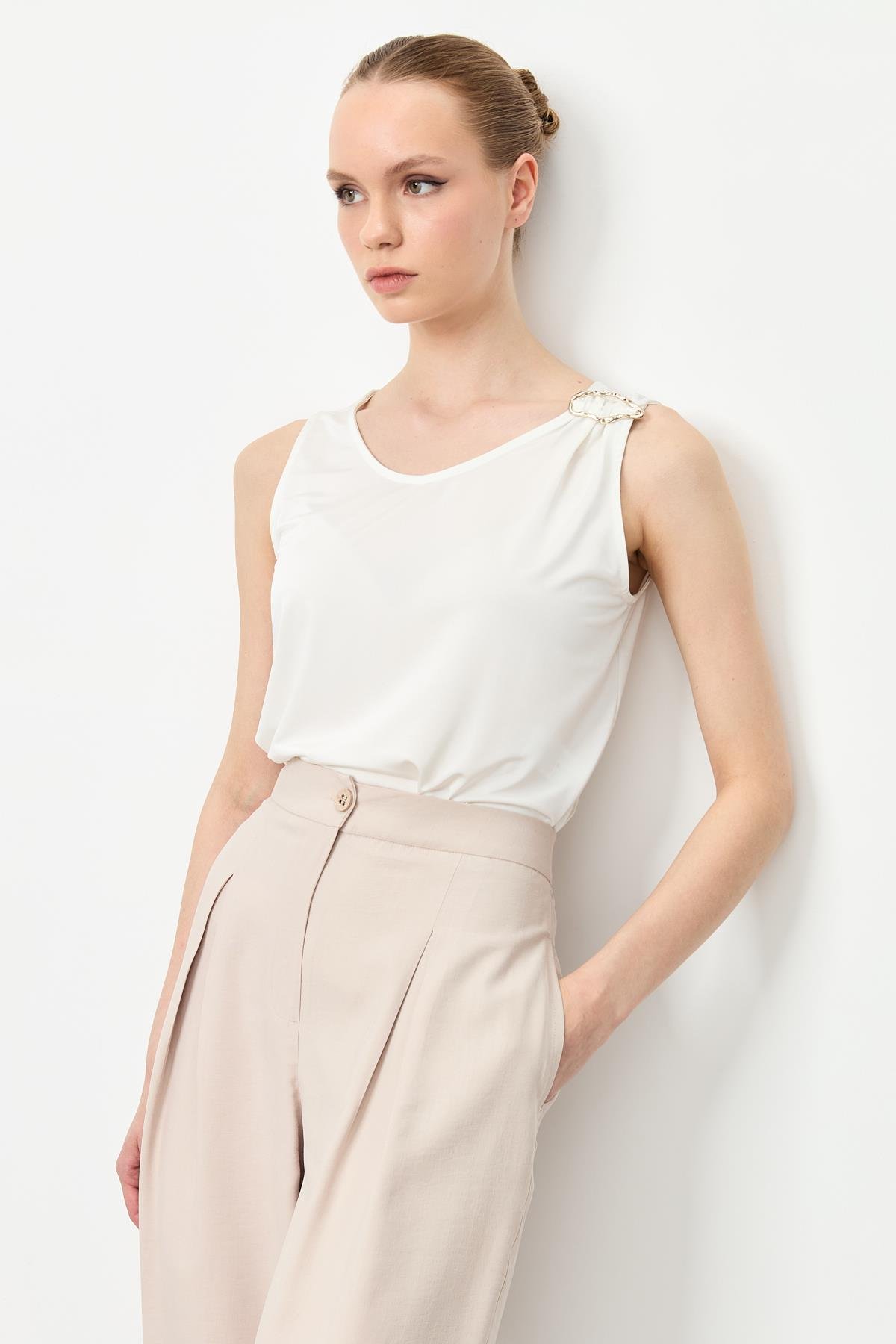 Kalın Pileli Bol Paça Pantolon-TAŞ