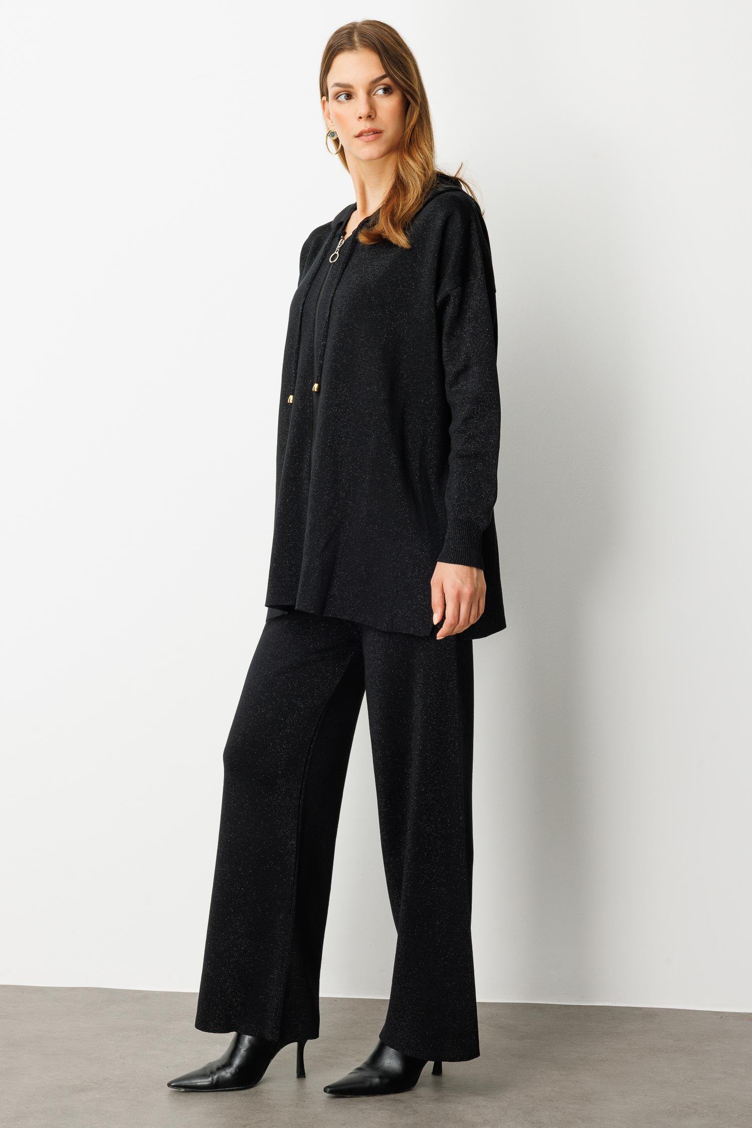 Kapüşon Detay Simli Triko Takım-SİYAH