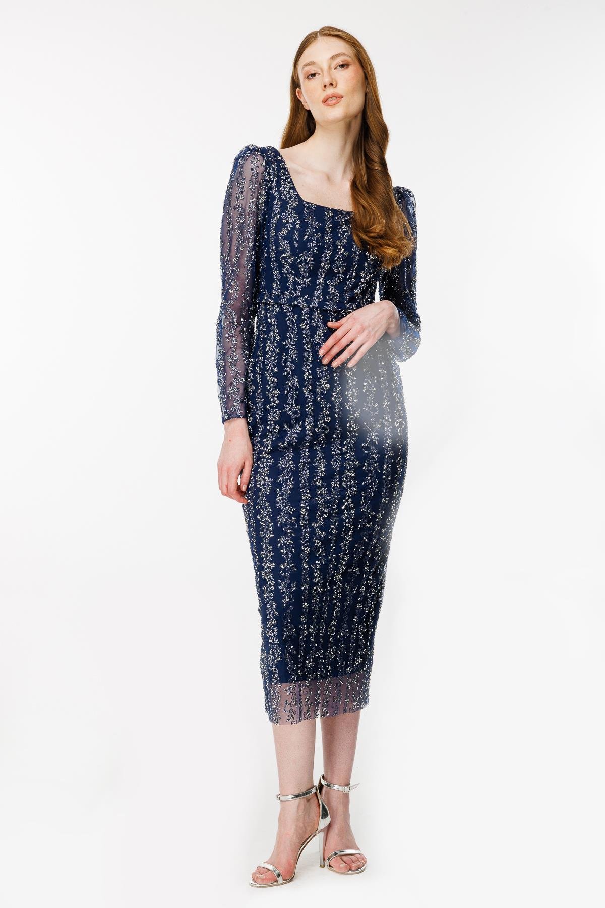 Kare Yaka İşlemeli Kalem Abiye - LACI