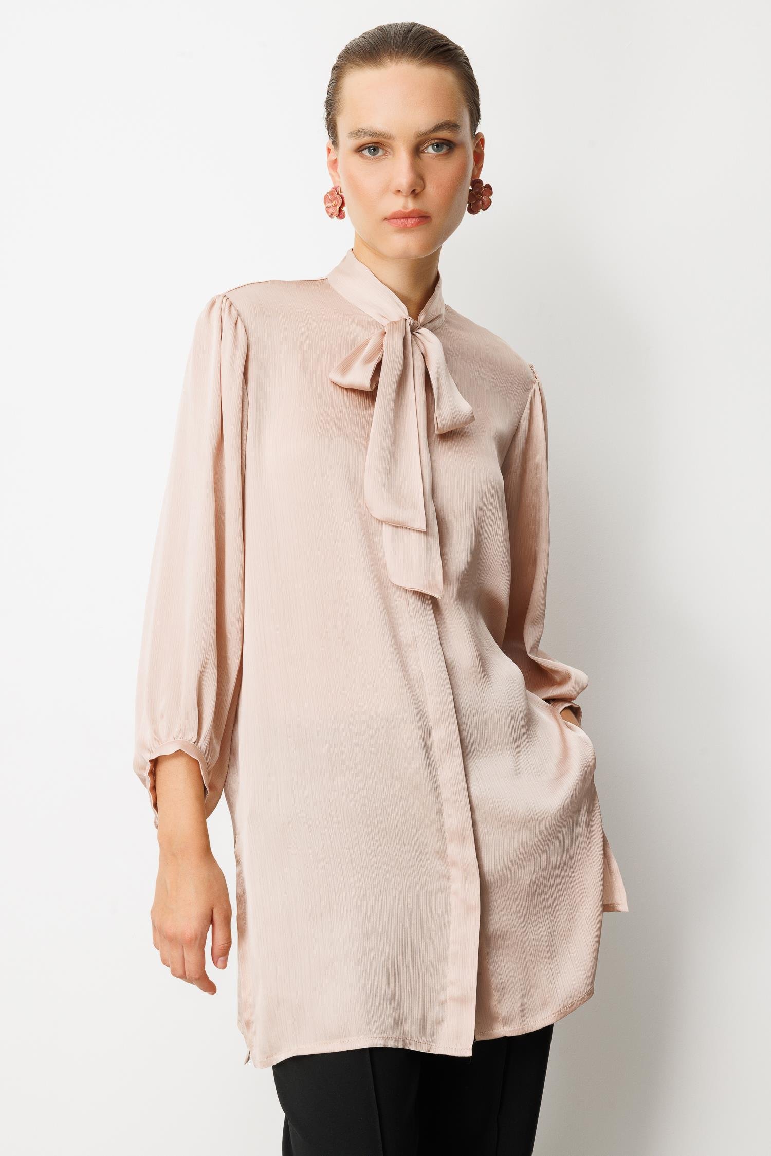 Kendinden Desenli Saten Tunik Gömlek-GÜL KURUSU