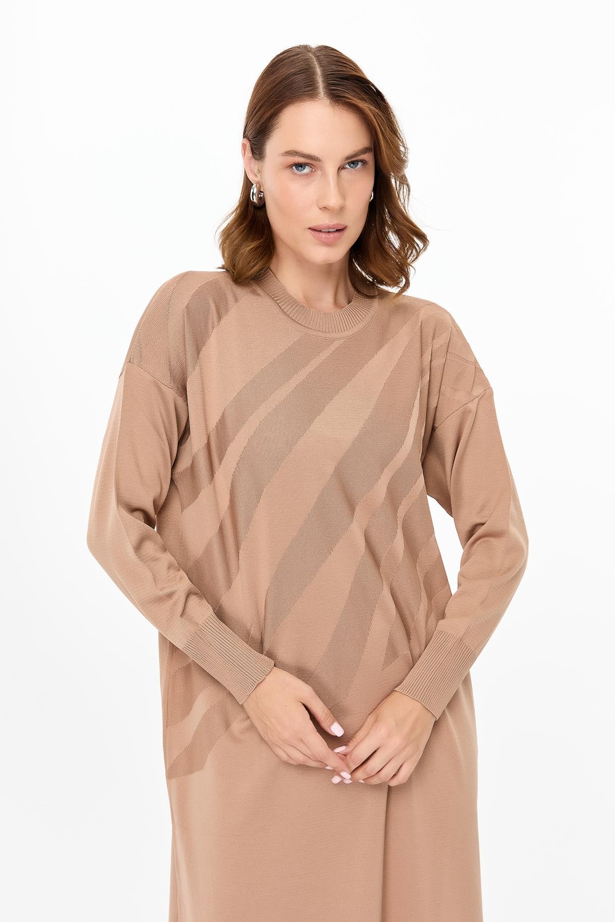 Kendinden Desenli Triko Elbise - CAMEL