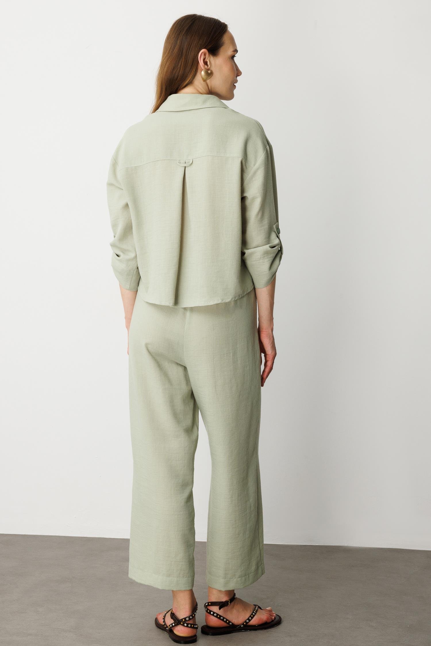 Keten Görünümlü Oversize Kısa Gömlek-SU YEŞİLİ