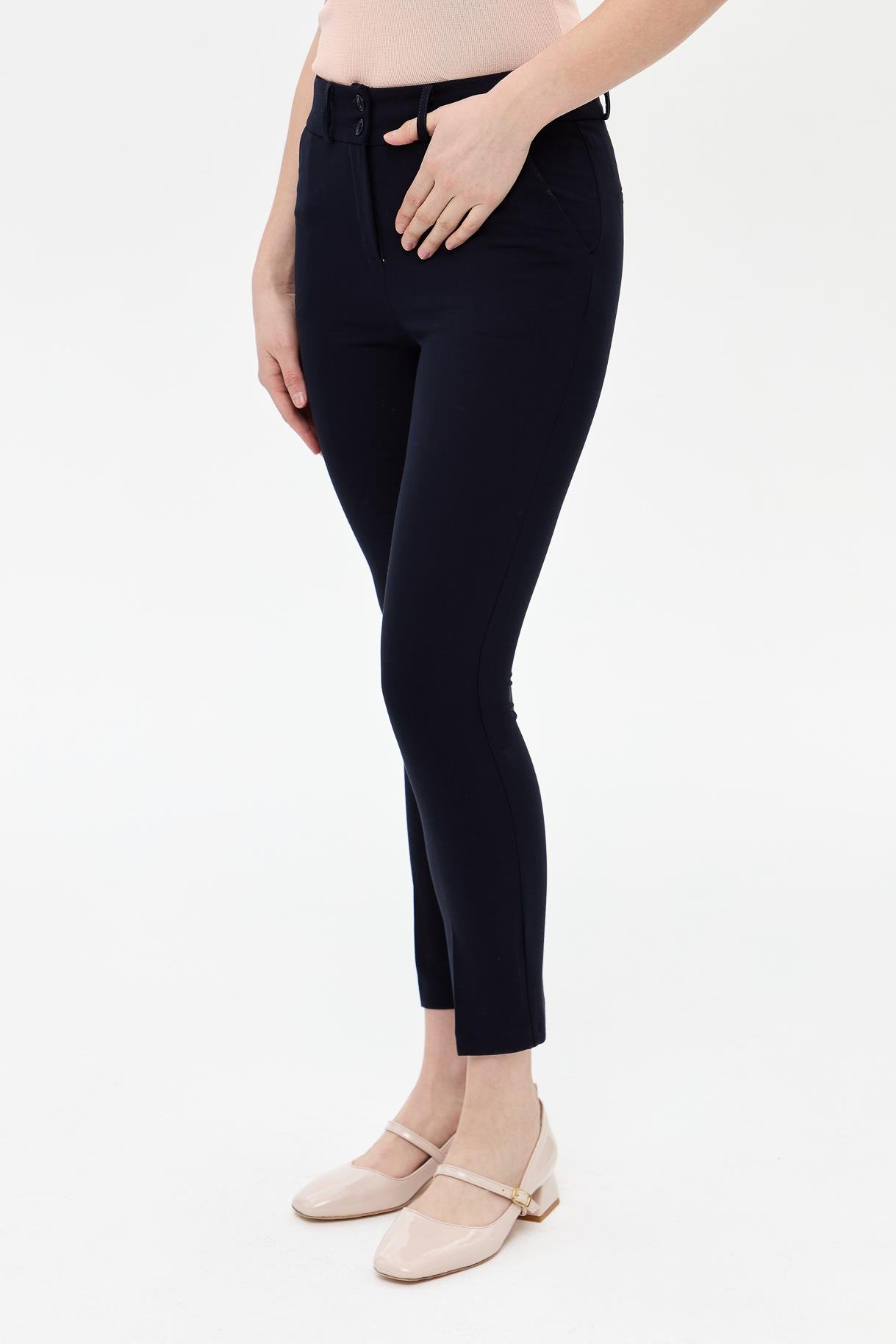 Klasik Fit Kesim Pantolon - LACI