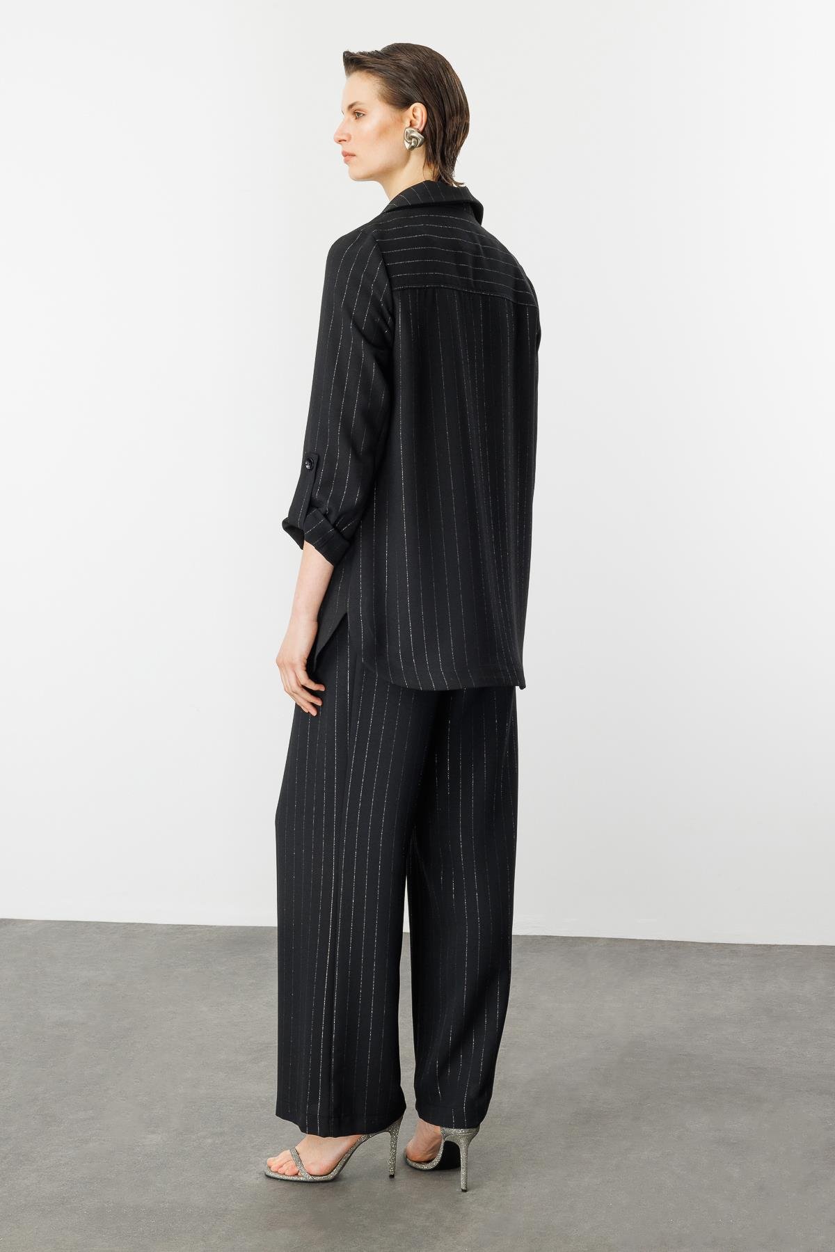 Kol Detaylı Sim Çizgi Ceket-SİYAH