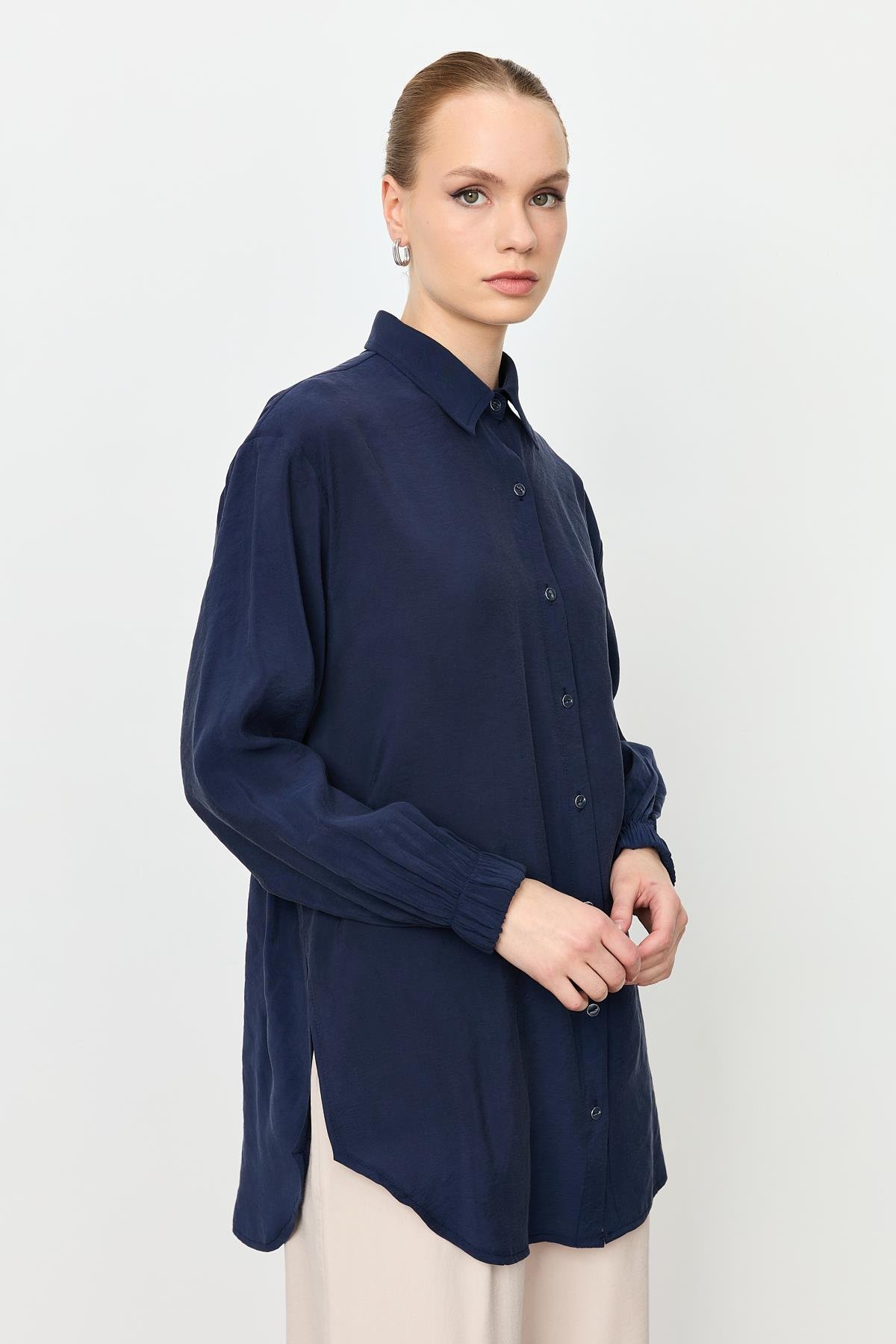 Kolları Lastik Detay Uzun Gömlek-LACI