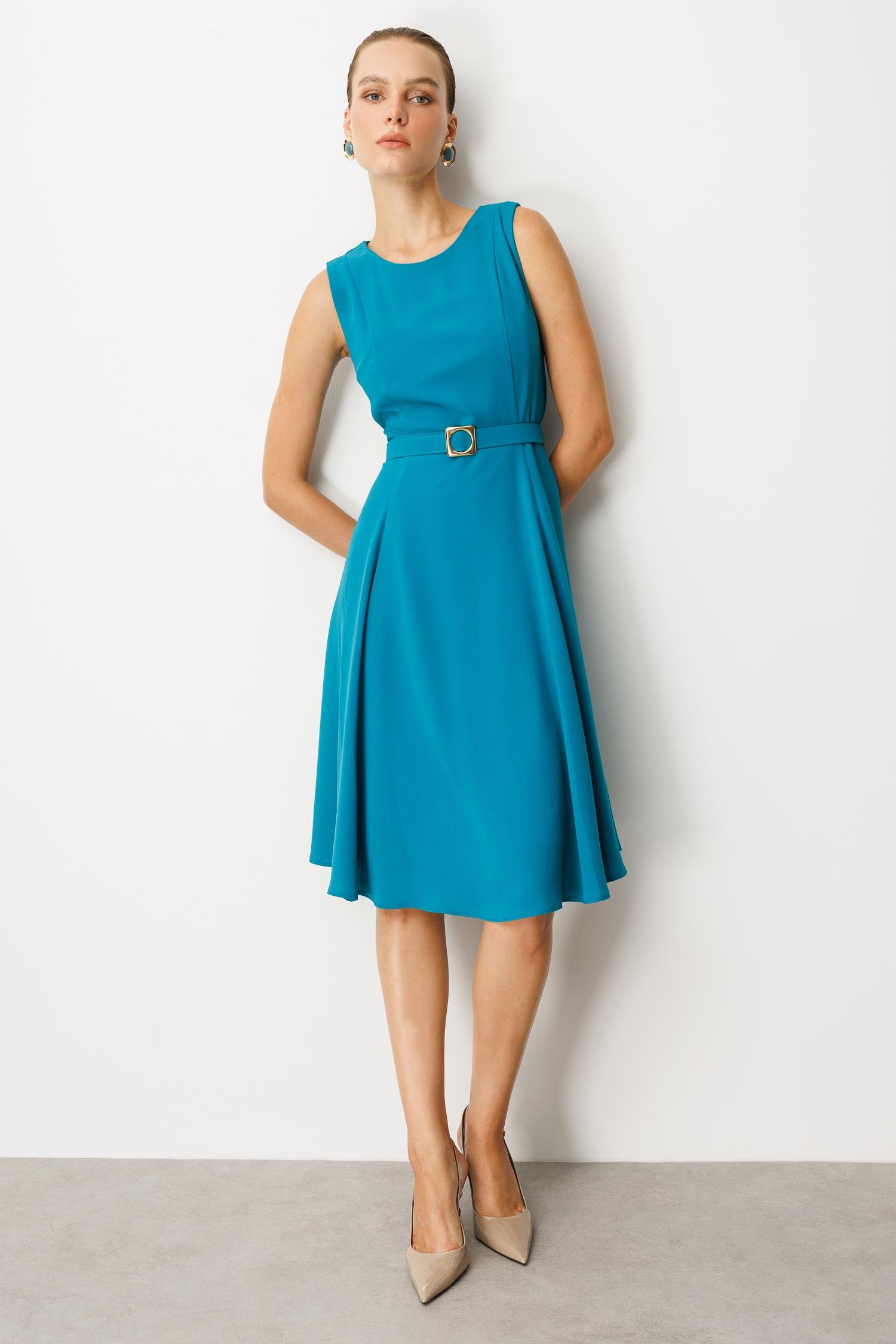 Kolsuz Krep Elbise-TURKUAZ