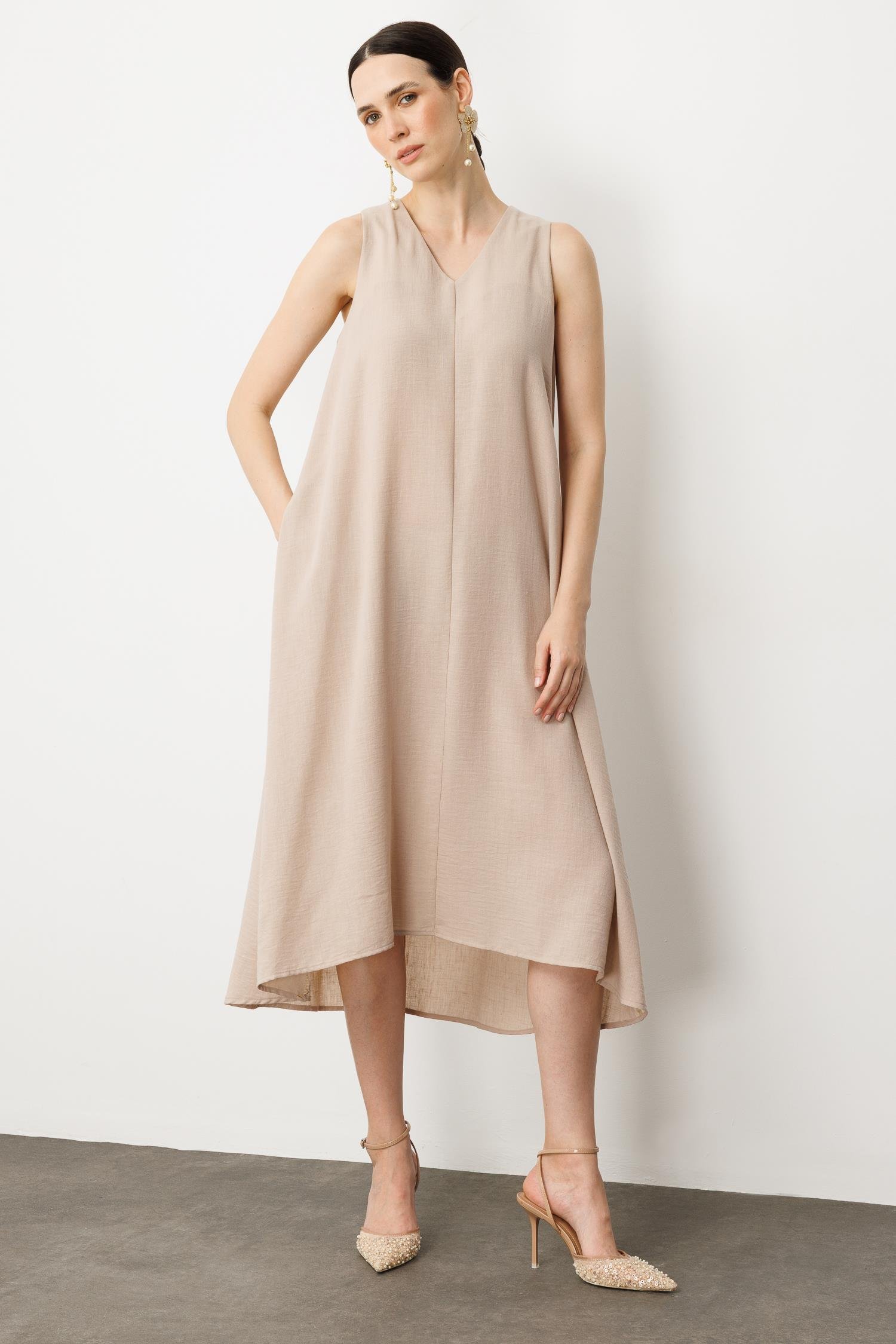 Kolsuz V Yaka Rahat Kesim Elbise-TAŞ