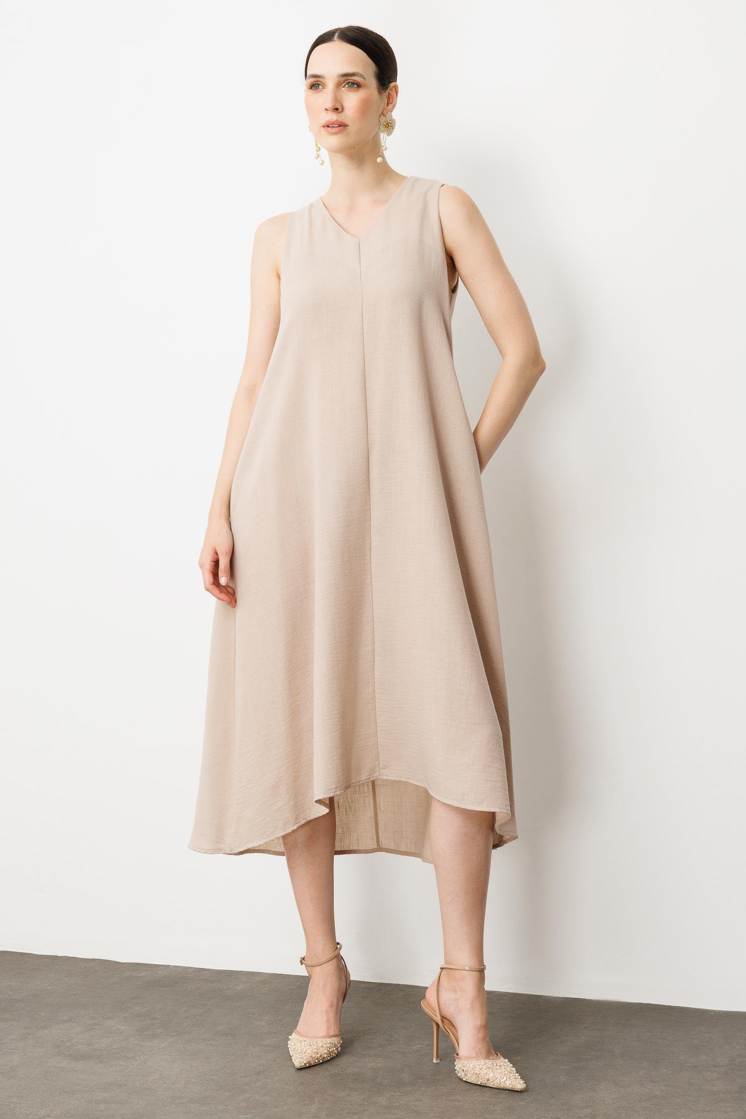 Kolsuz V Yaka Rahat Kesim Elbise-TAŞ