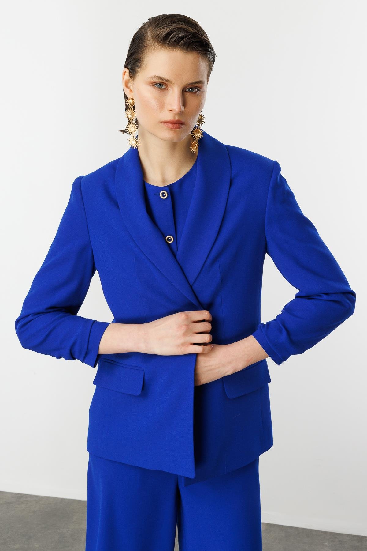 Kolu Büzgülü Cep Detaylı Ceket-SAX