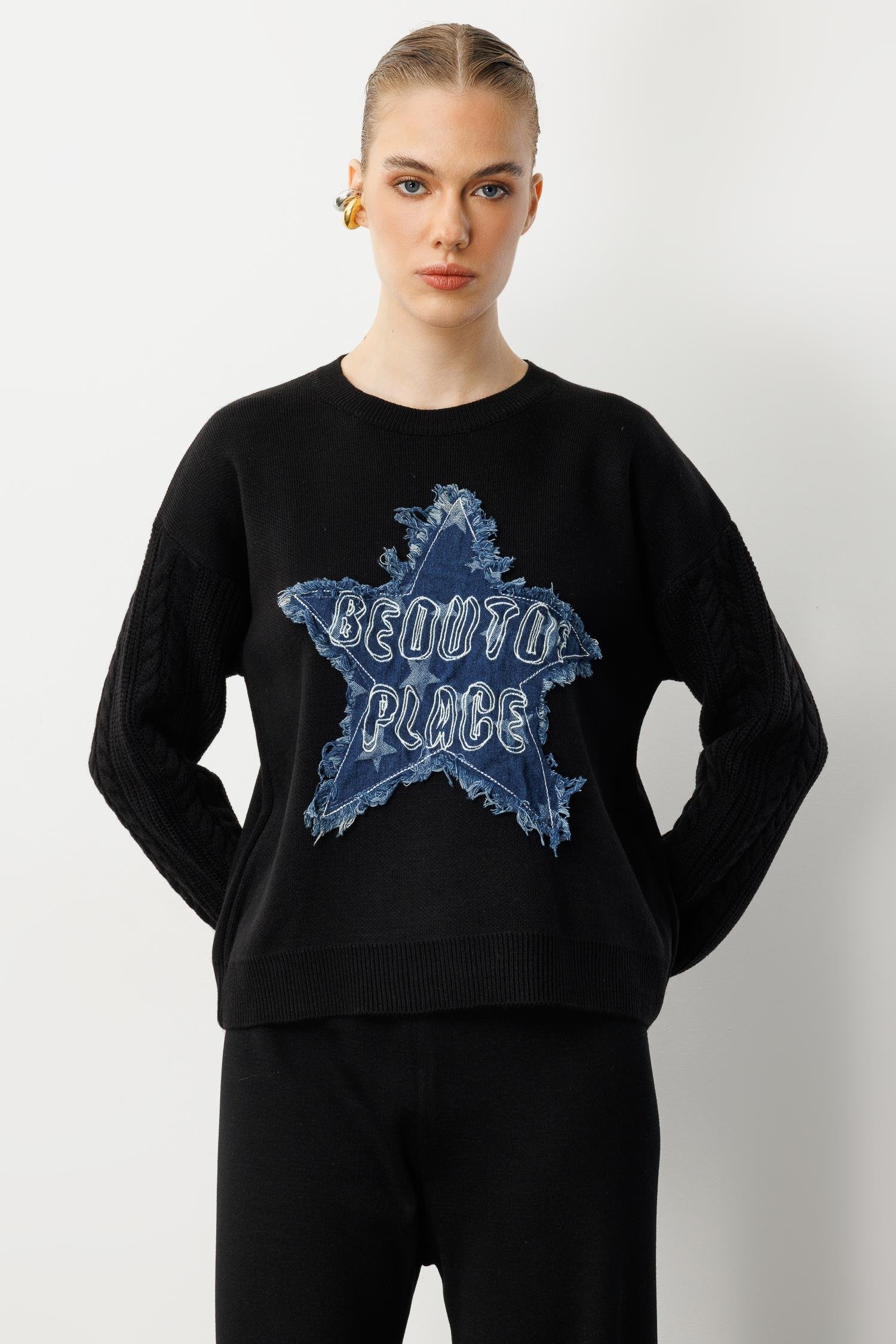 Kot Yıldız Detaylı Triko Kazak-SİYAH