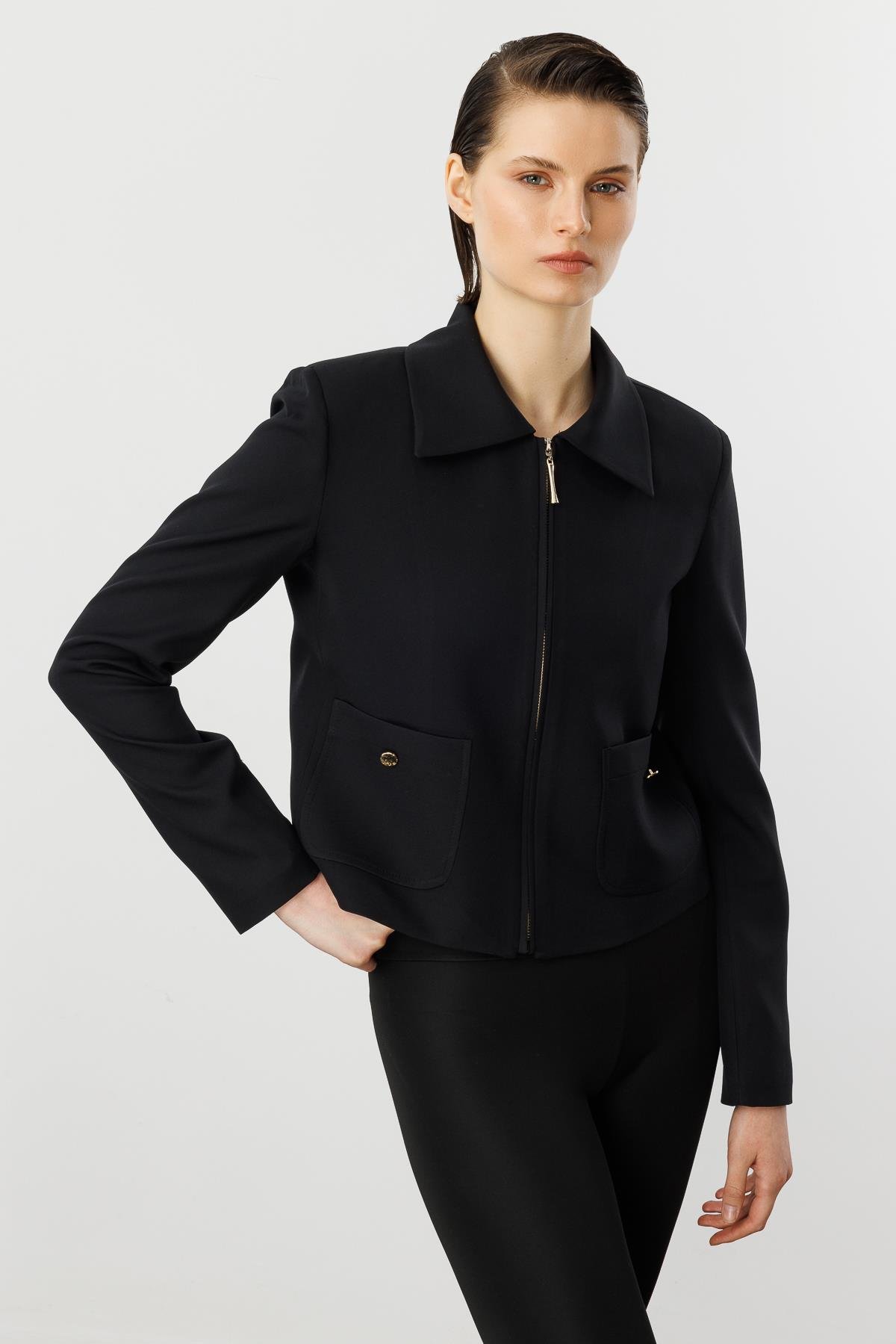 Kruvaz Yaka Hürrem Ceket-SİYAH