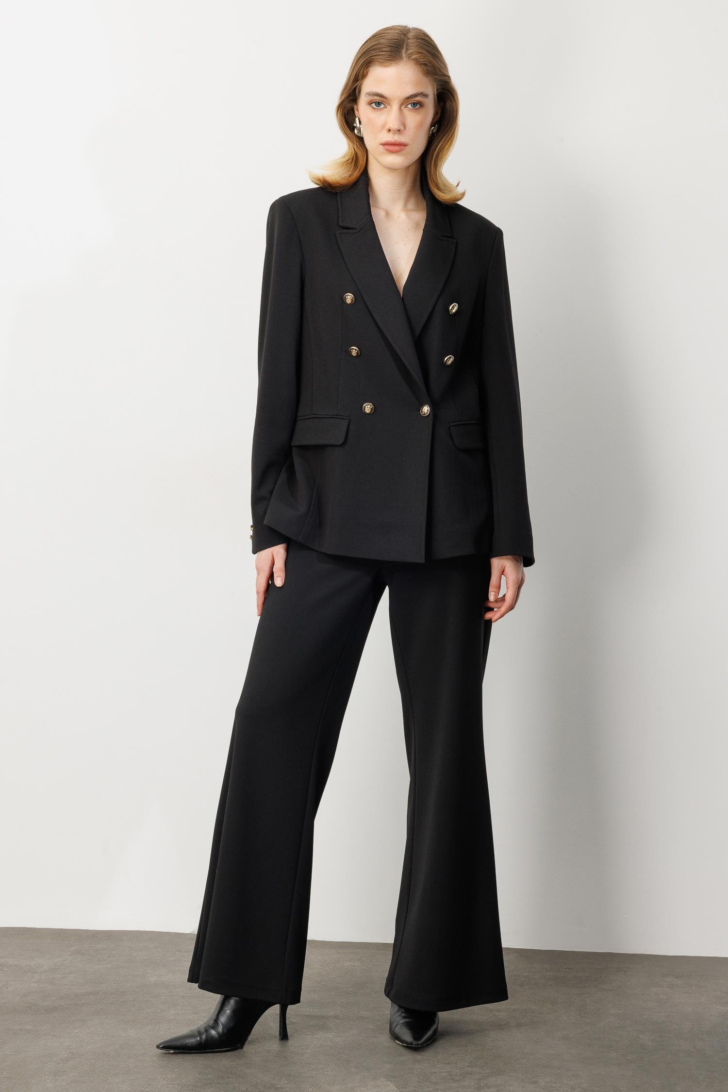 Kruvaze Yaka Krep Ceket-SİYAH