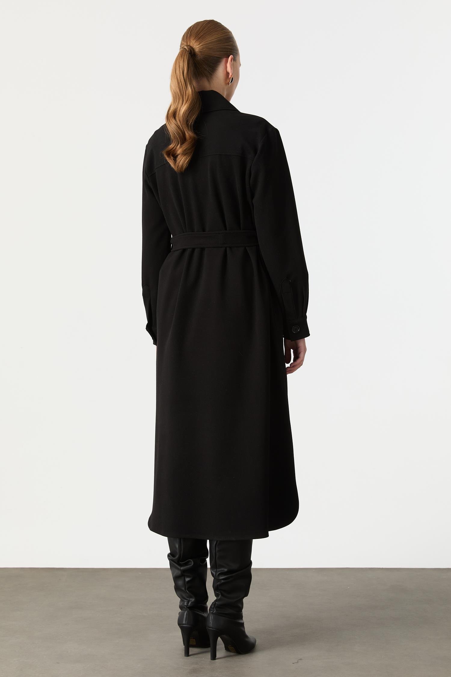 Kruvaze Yaka Uzun Kaşe Kaban-SİYAH