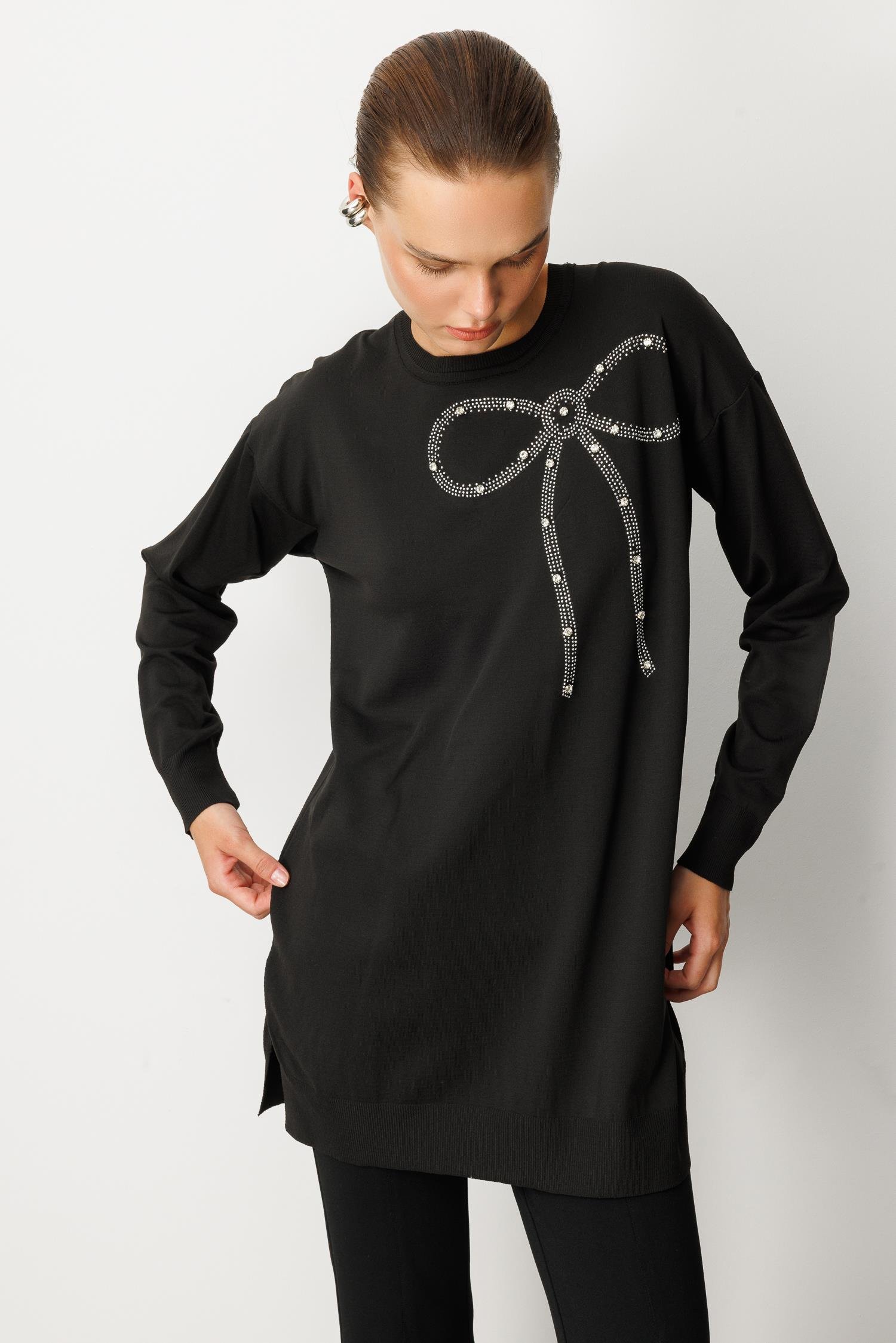 Kurdele Taş Detaylı Triko Tunik-SİYAH