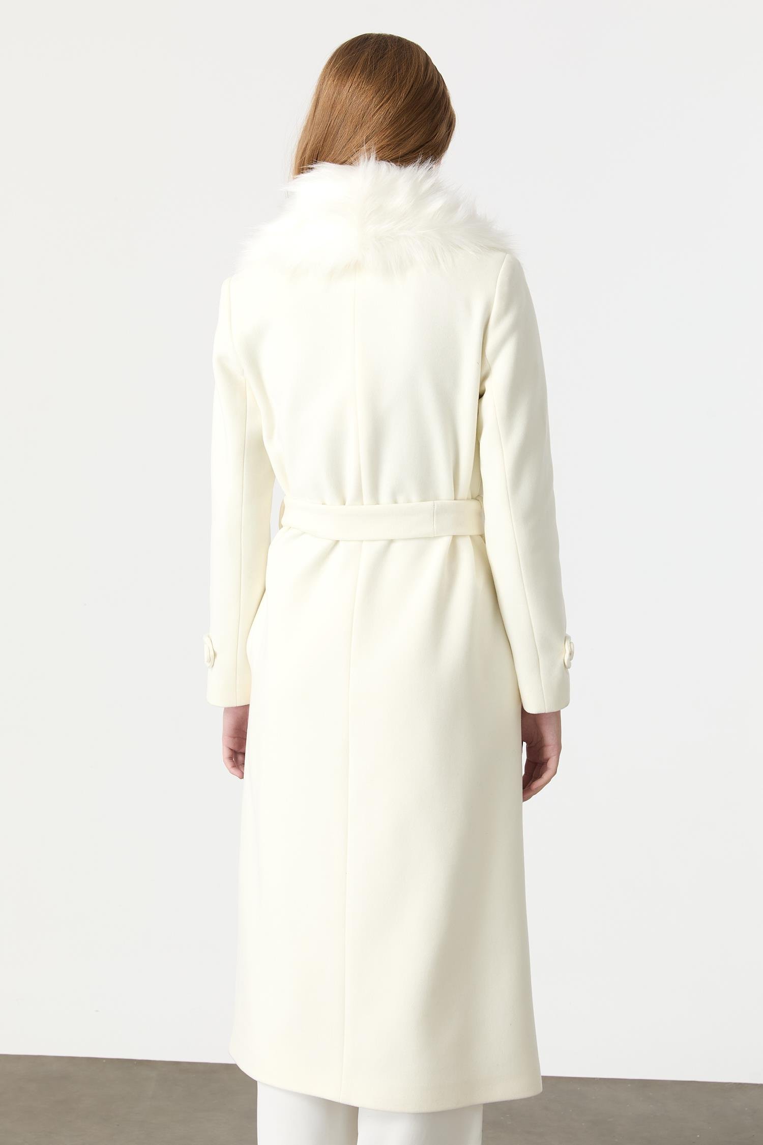 Kürk Yaka Detaylı Kaşe Kaban-KEMIK