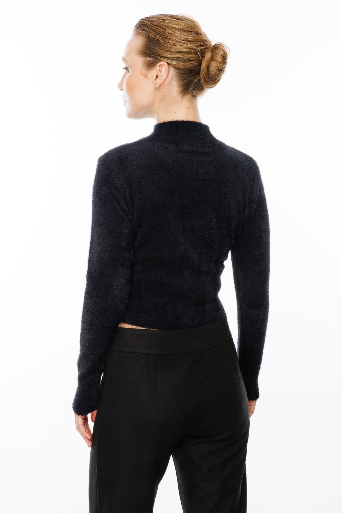 Kuş Detaylı Crop Kazak