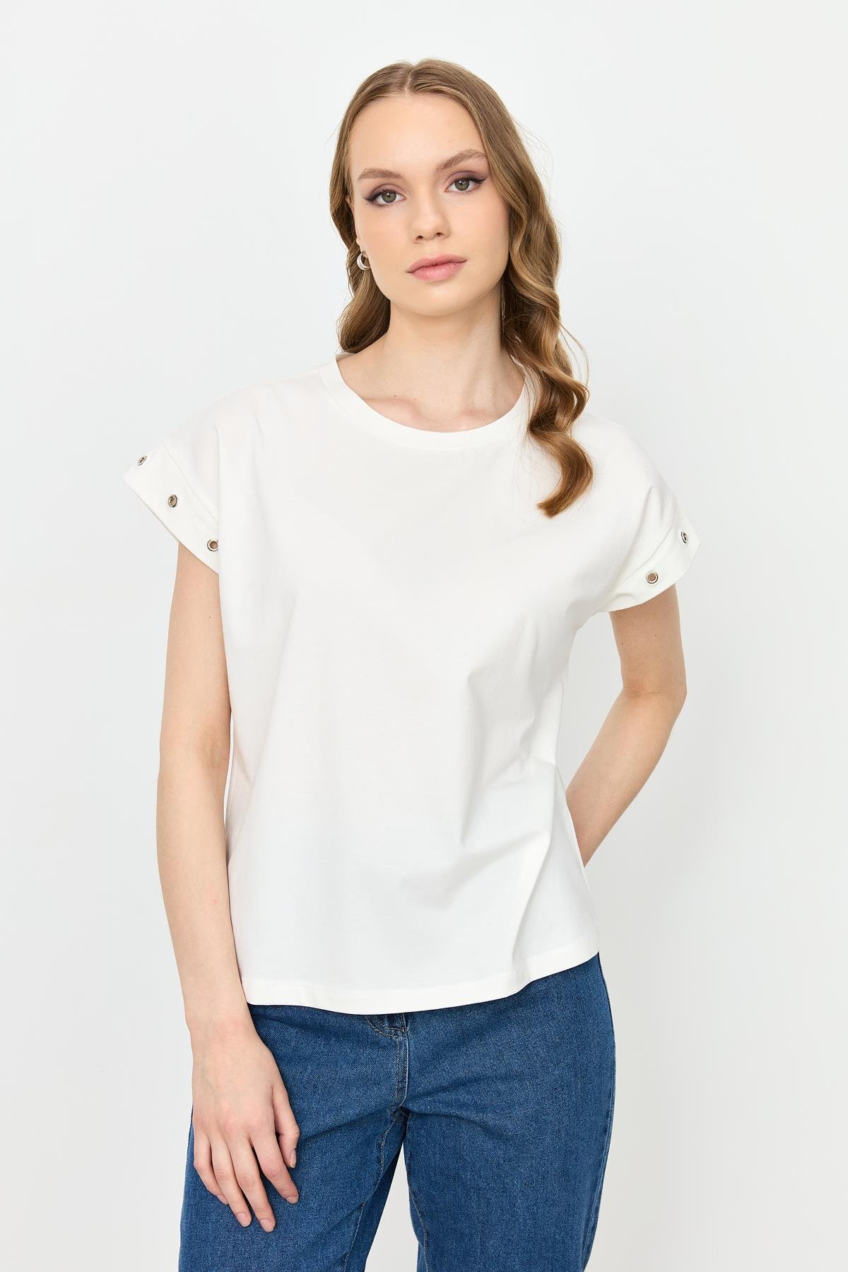 Kuş Gözü Detay Penye Bluz-KEMIK