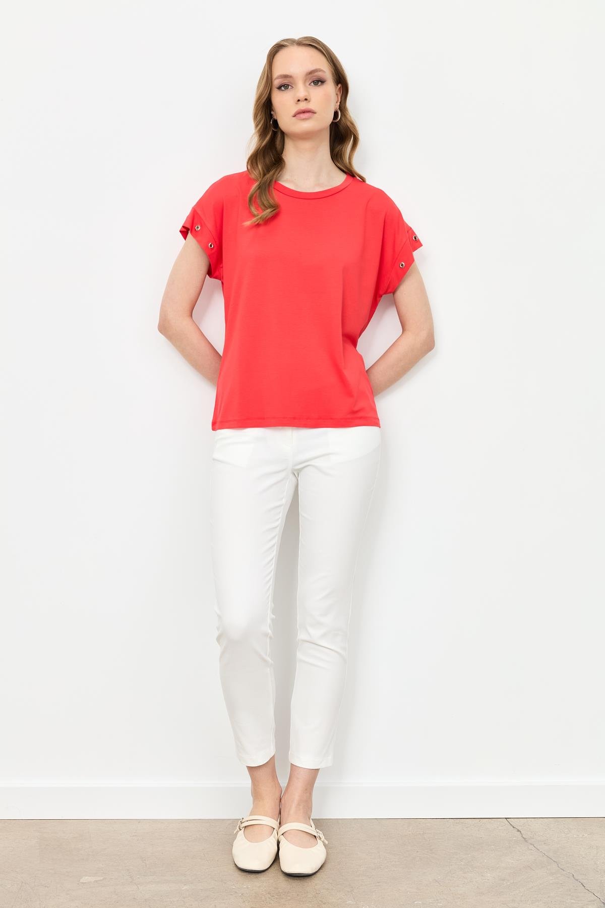 Kuş Gözü Detay Penye Bluz-KIRMIZI