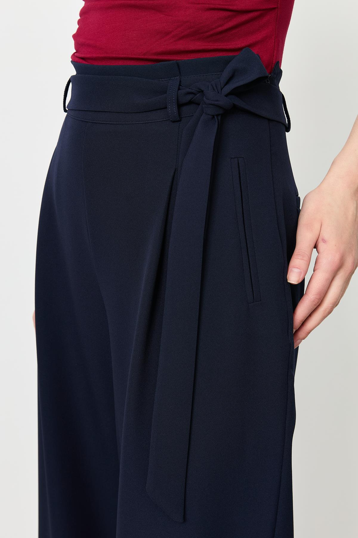 Kuşak Detaylı Pantolon-LACI