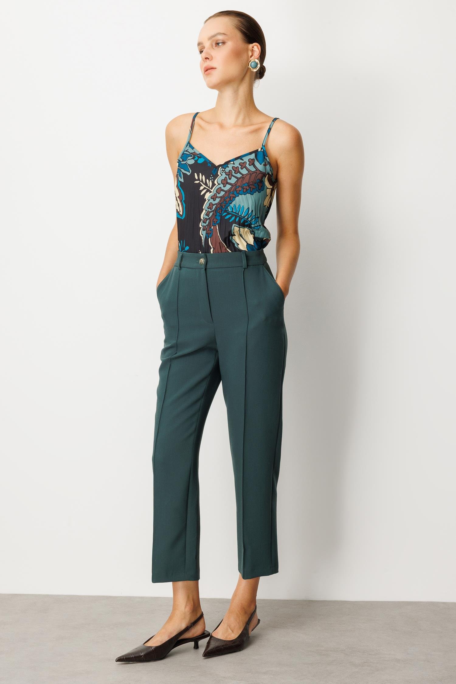 Nervürlü Kumaş Pantolon-YEŞİL