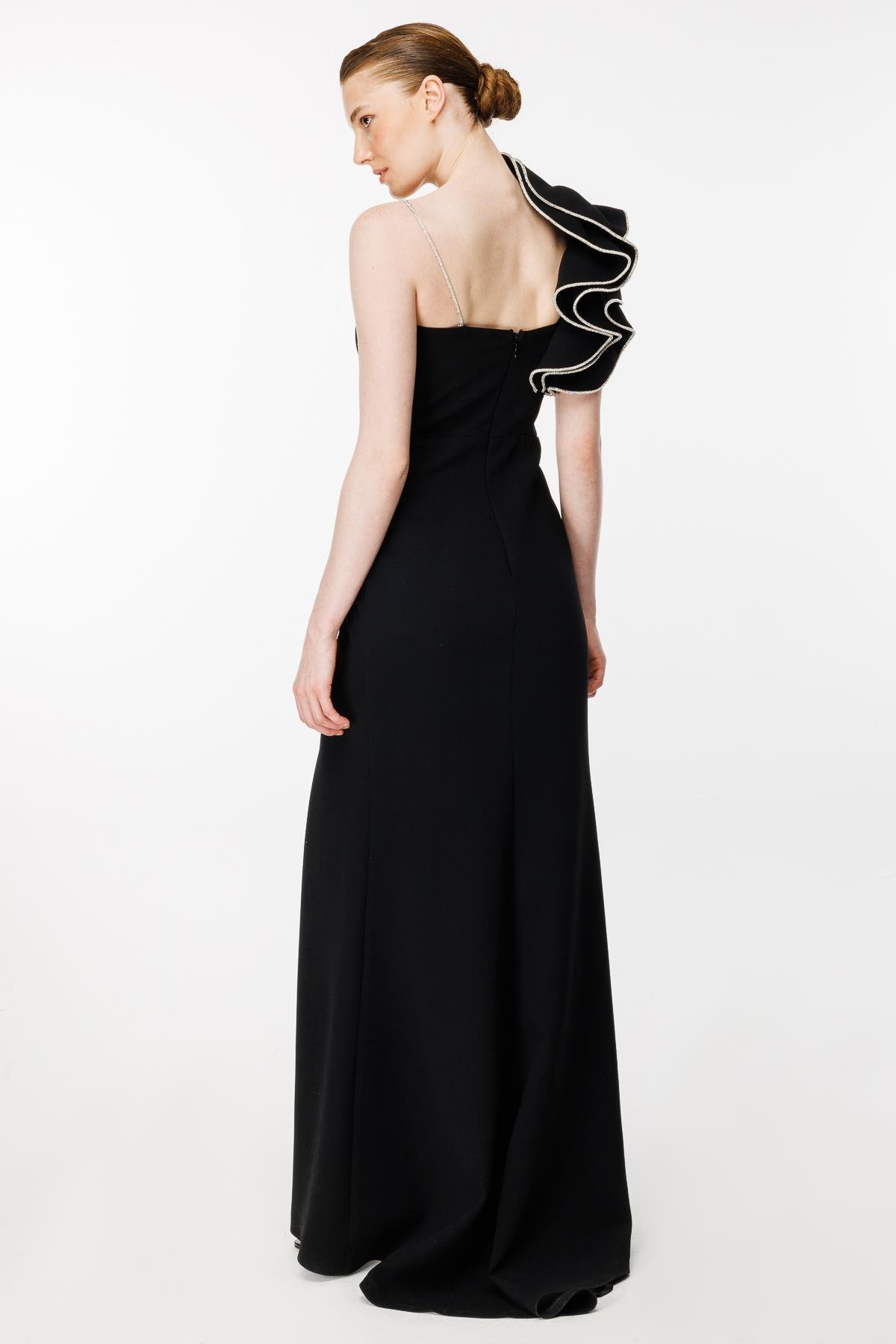 Omuz Ve Eteği Taş İşlemeli Krep Abiye - SİYAH