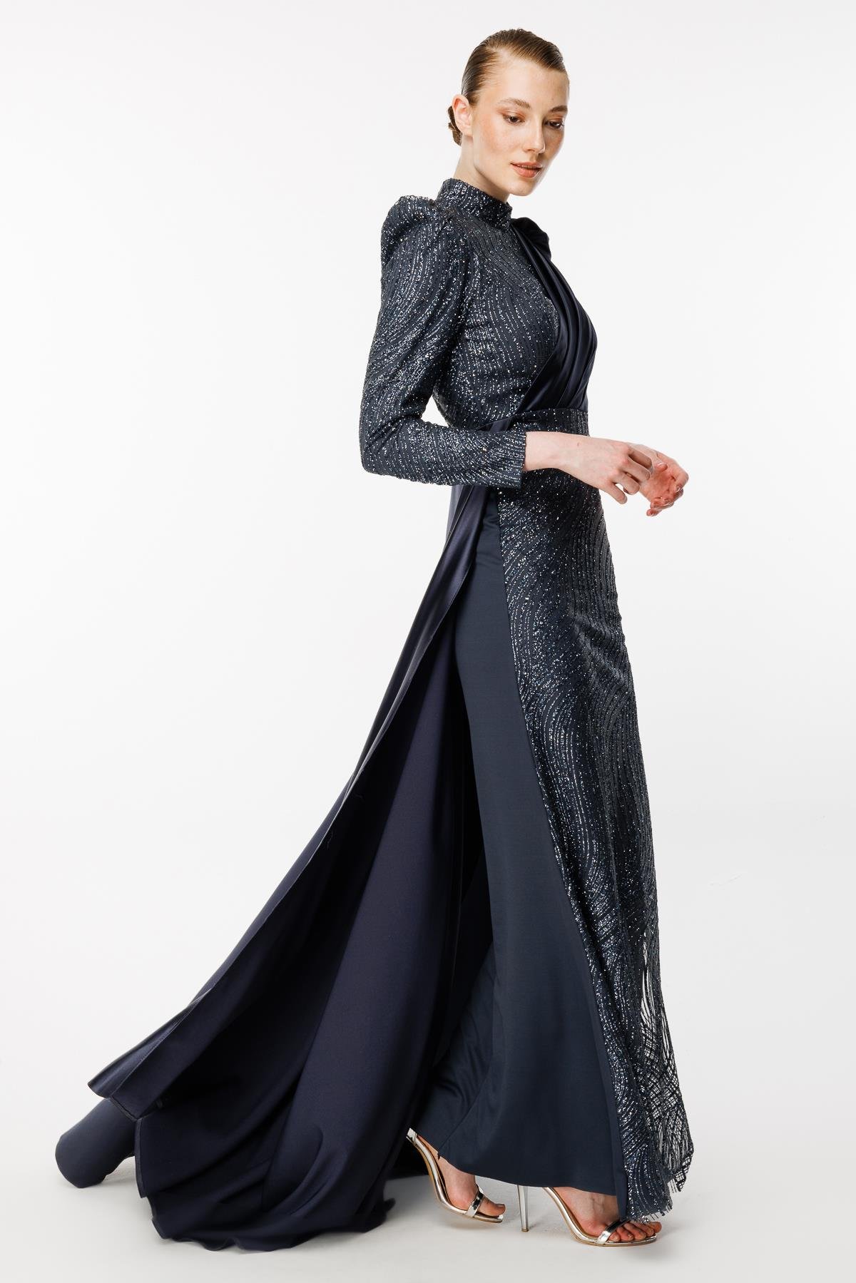 Önü Taş İşlemeli Saten Uzun Abiye - ANTRASİT