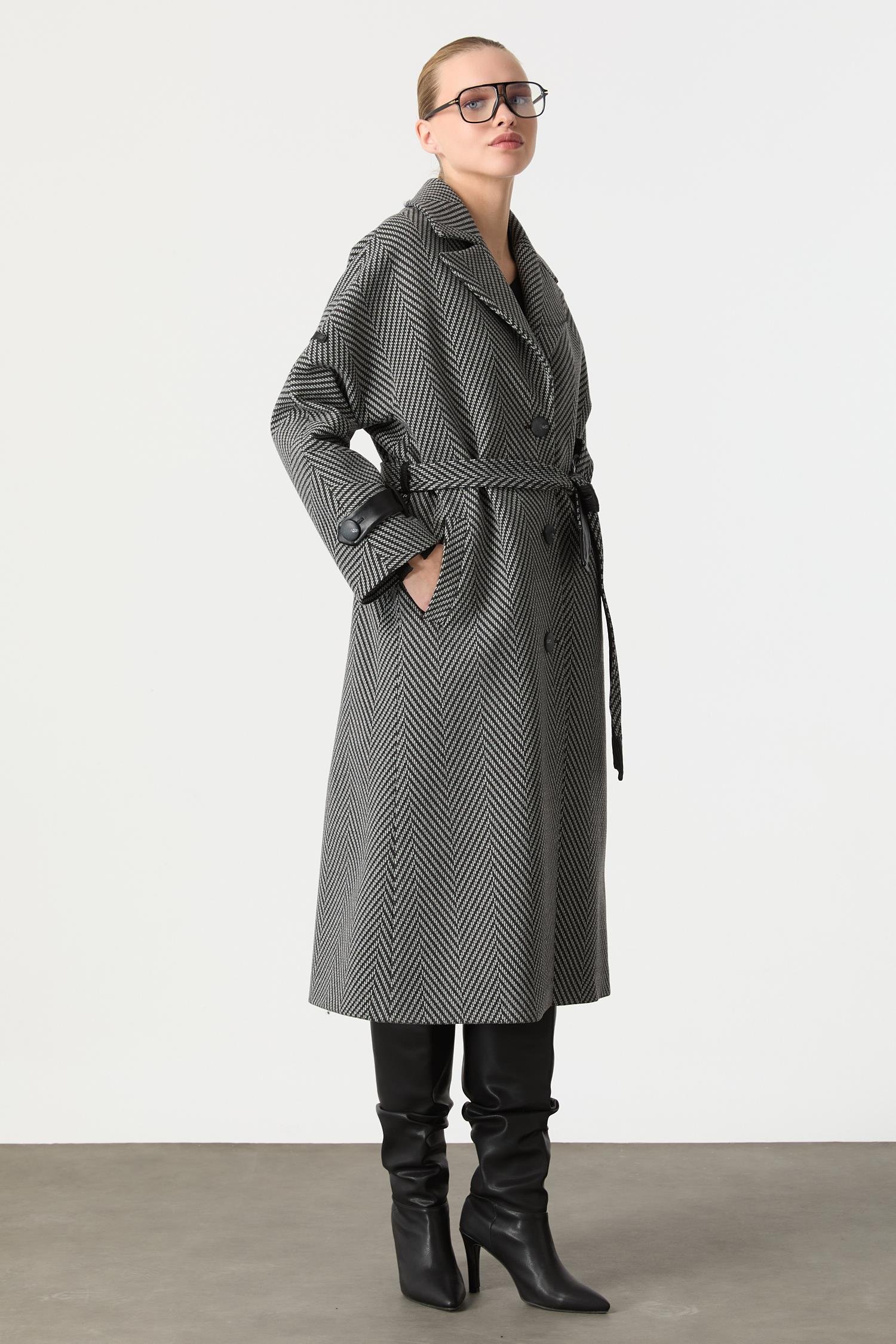 Oversize Zigzag Desen Kaban-SİYAH